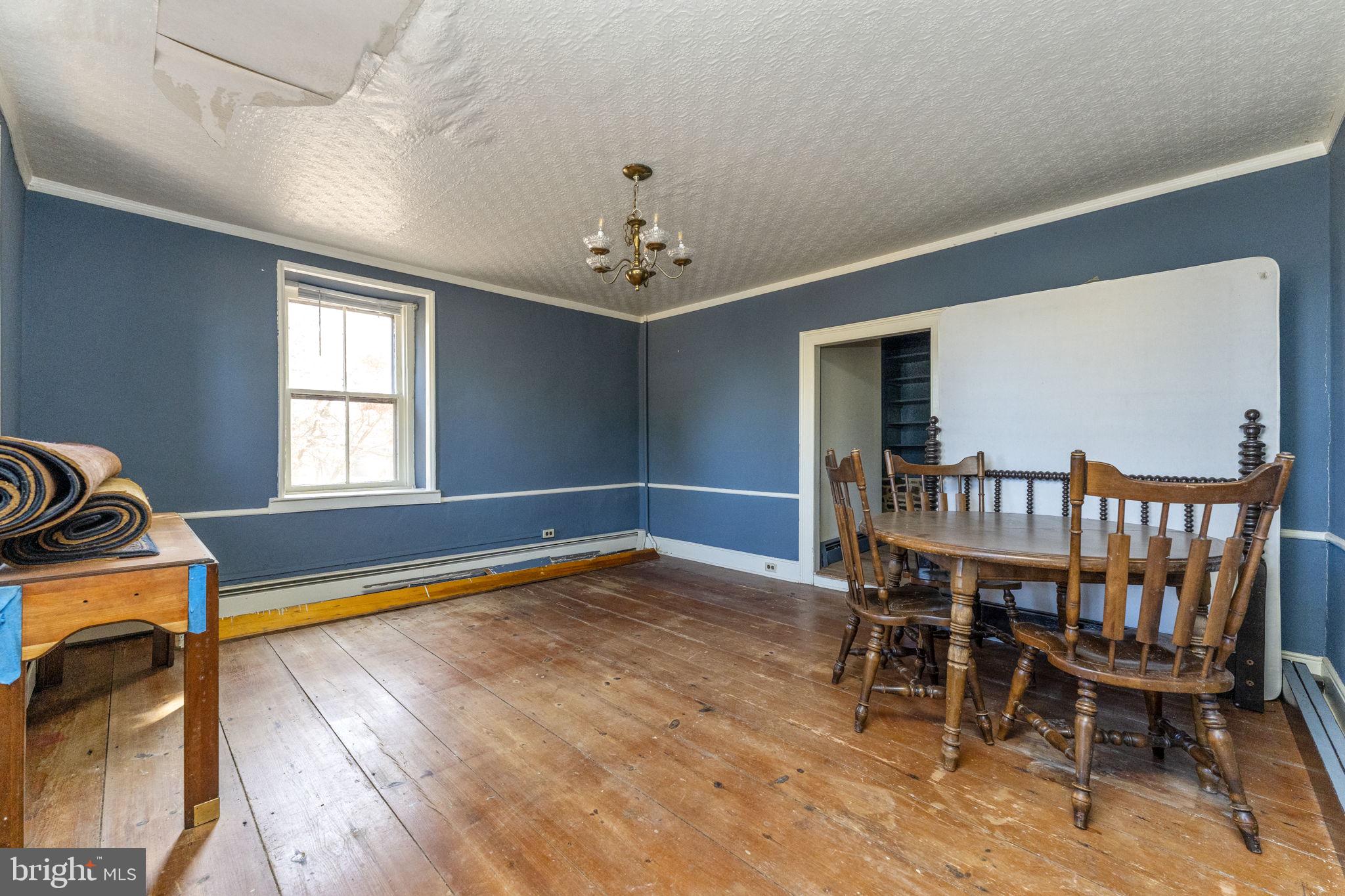 NONE AVAILABLE - Land