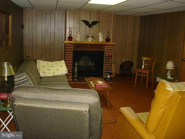 FAYETTEVILLE - Residential