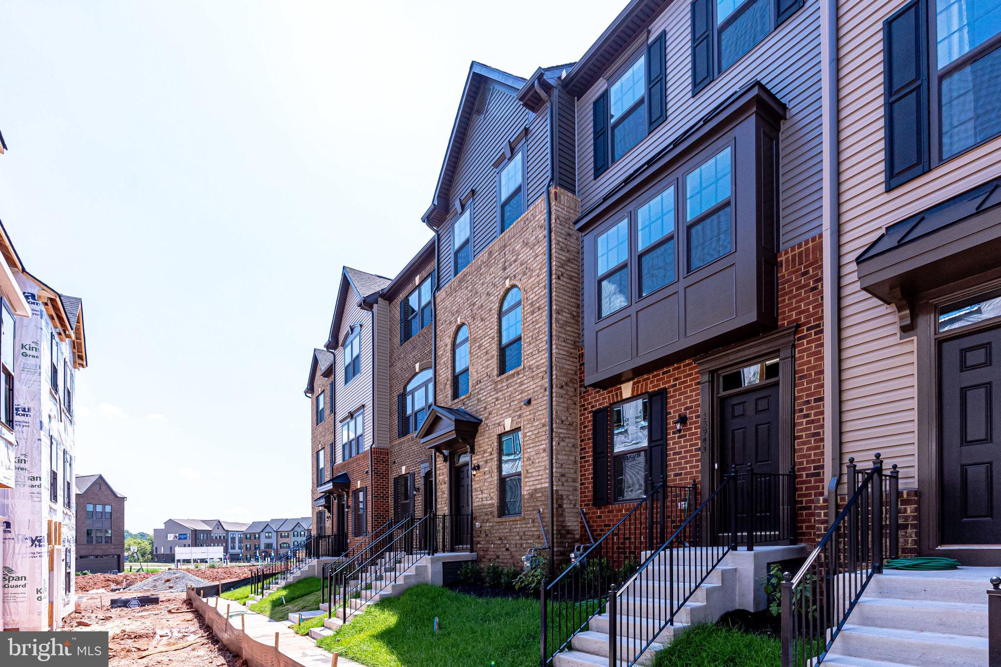 FOSTER'S GLEN - Residential Lease