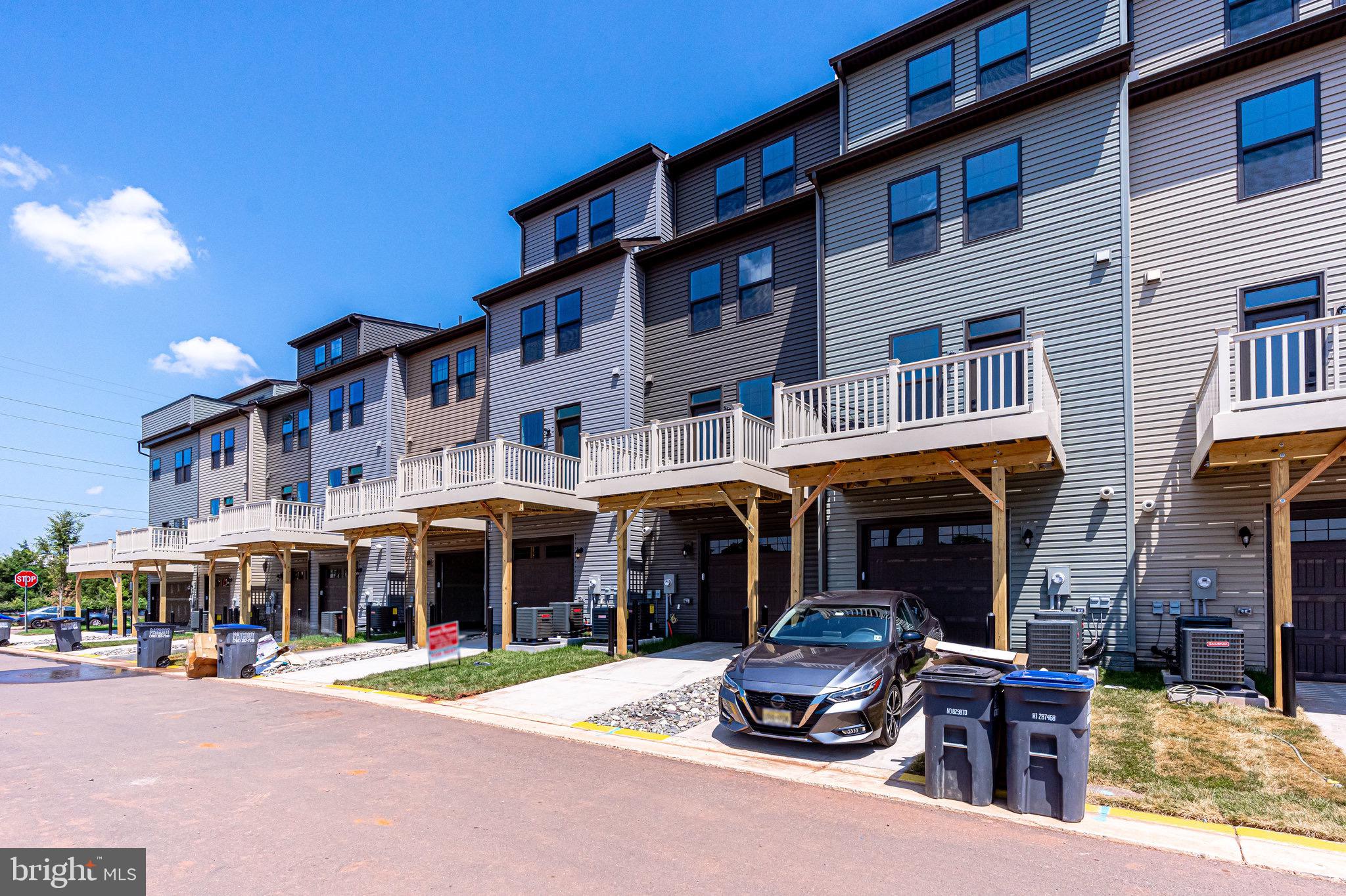 FOSTER'S GLEN - Residential Lease