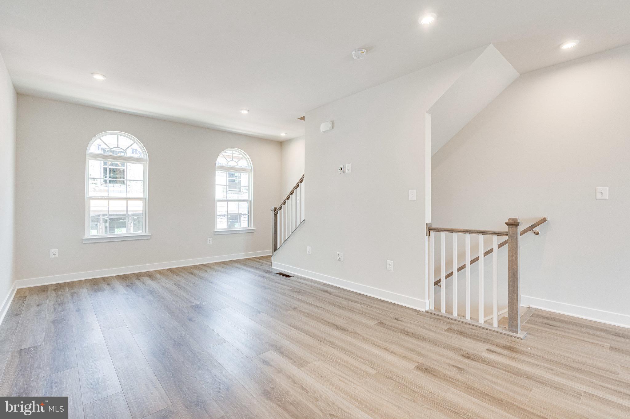 FOSTER'S GLEN - Residential Lease