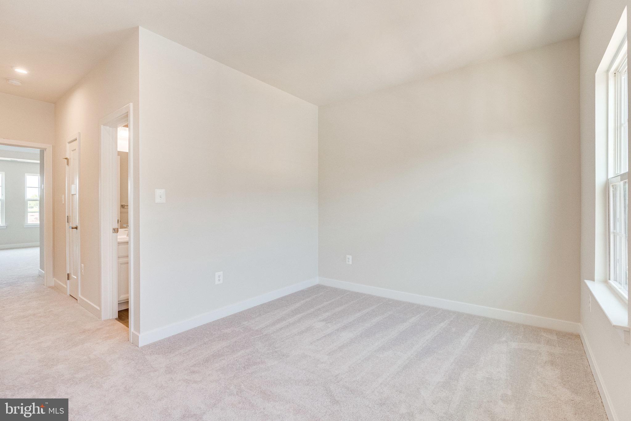 FOSTER'S GLEN - Residential Lease