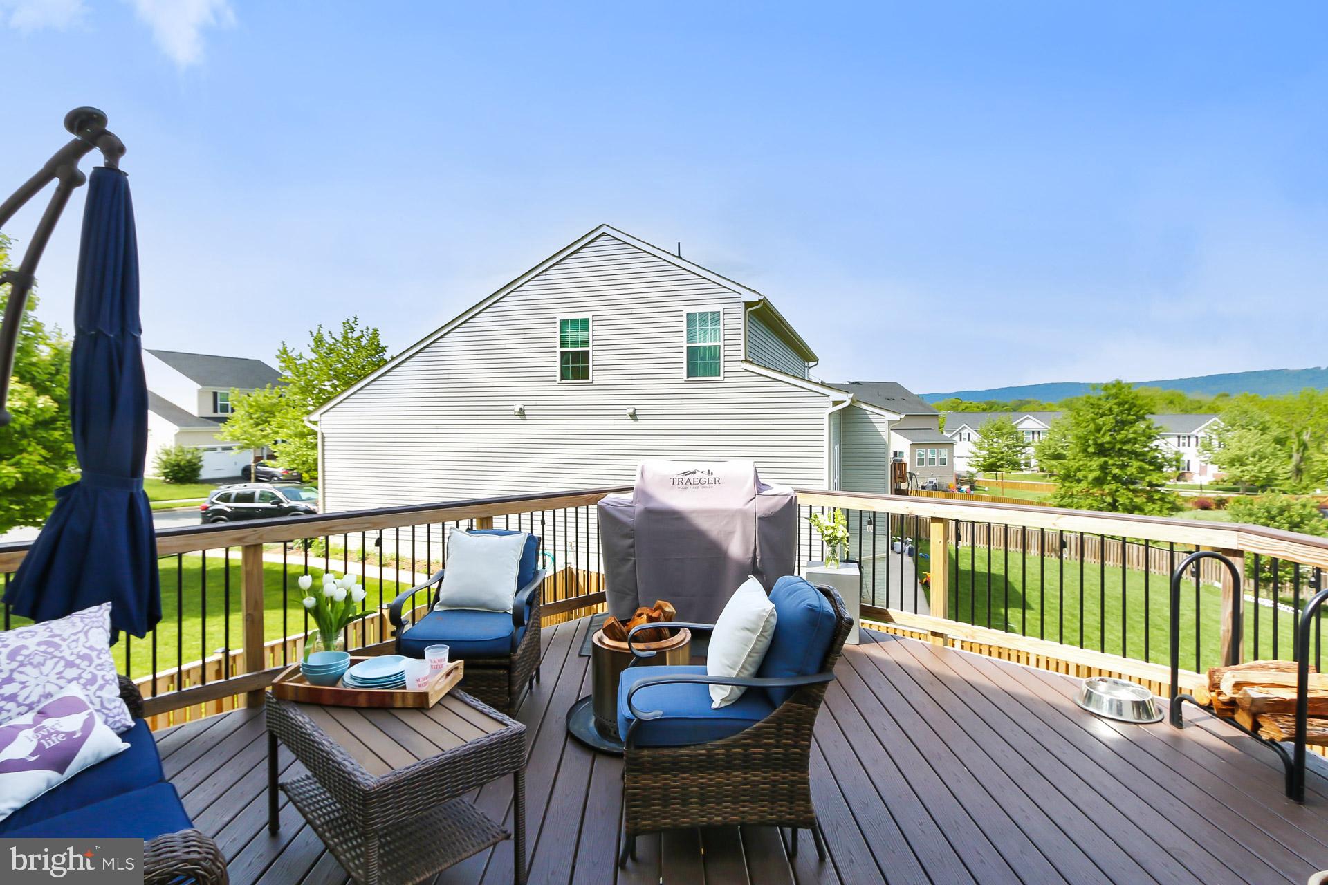 LOVETTSVILLE TOWN CENTER - Residential