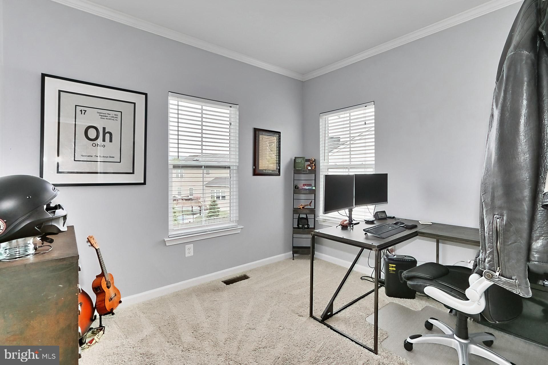 LOVETTSVILLE TOWN CENTER - Residential