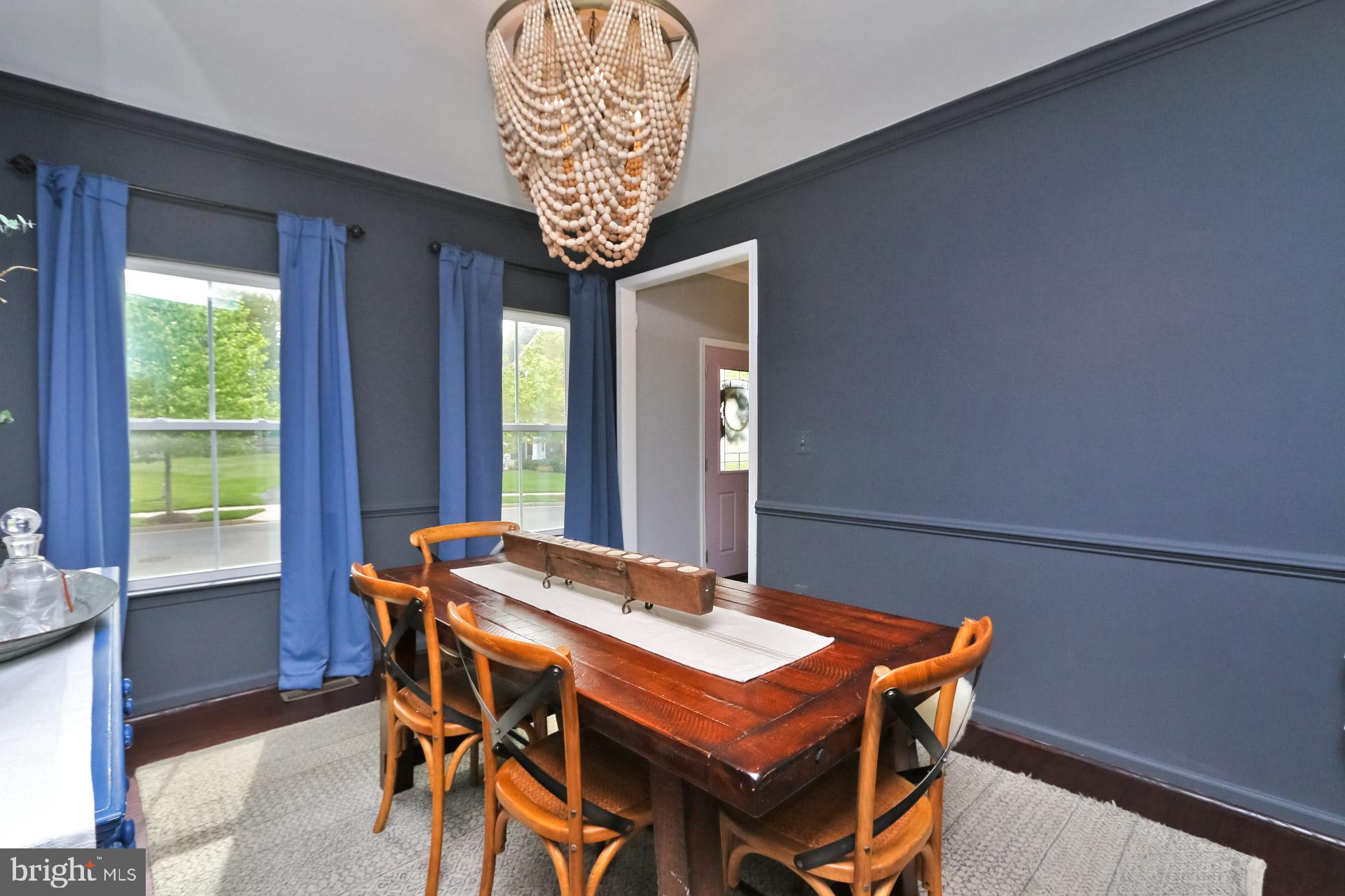 LOVETTSVILLE TOWN CENTER - Residential