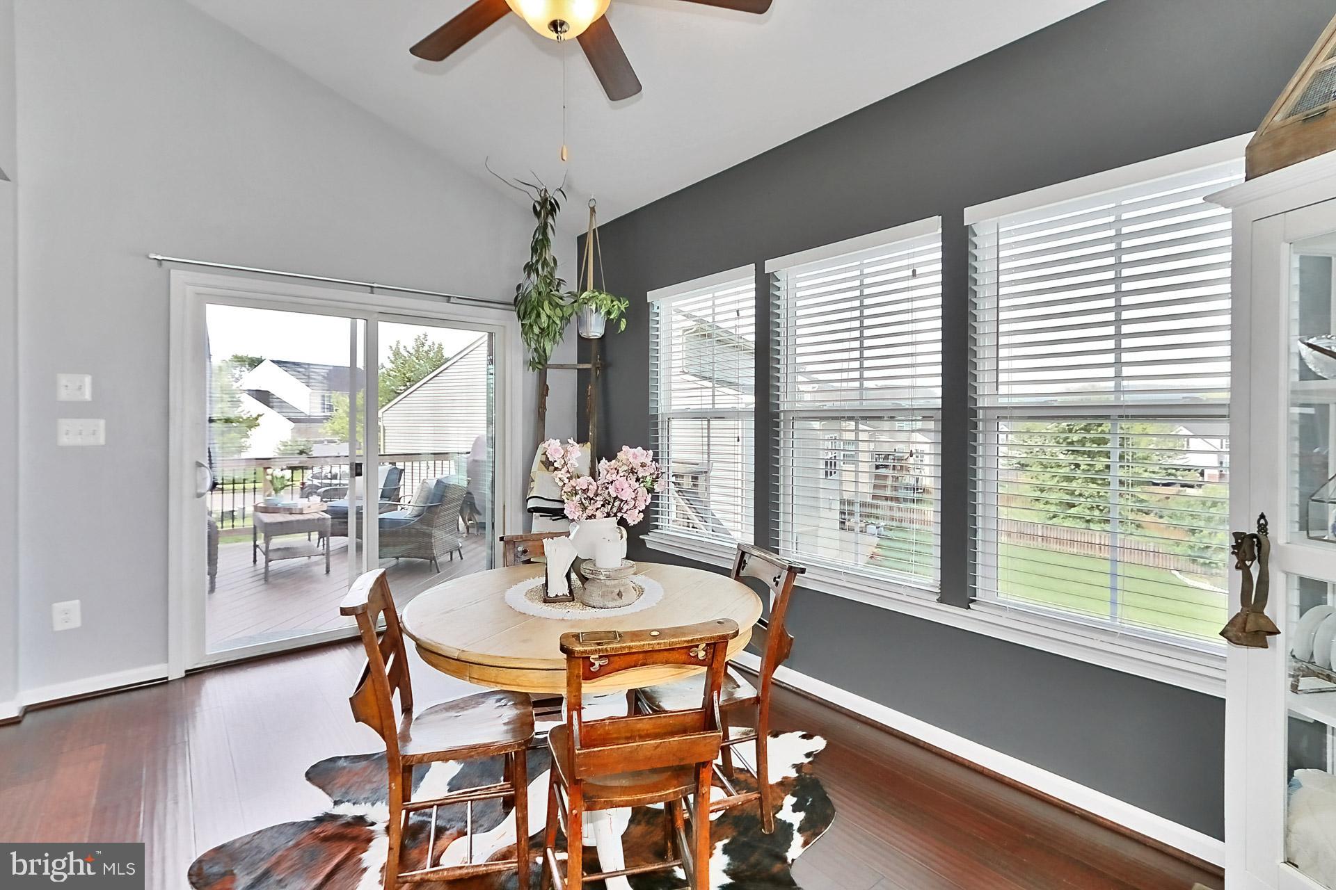 LOVETTSVILLE TOWN CENTER - Residential