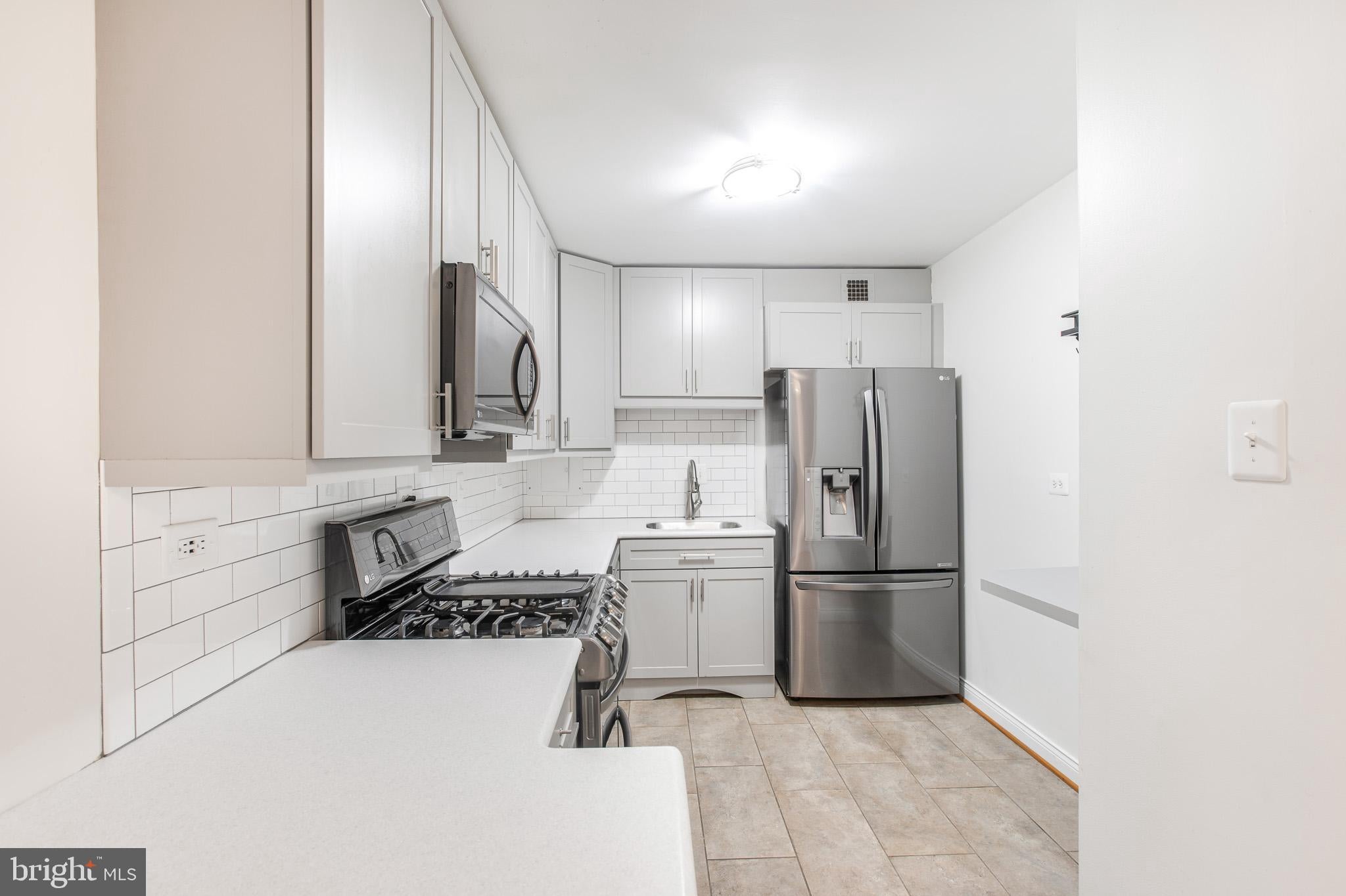 700 7TH STREET SW 137
