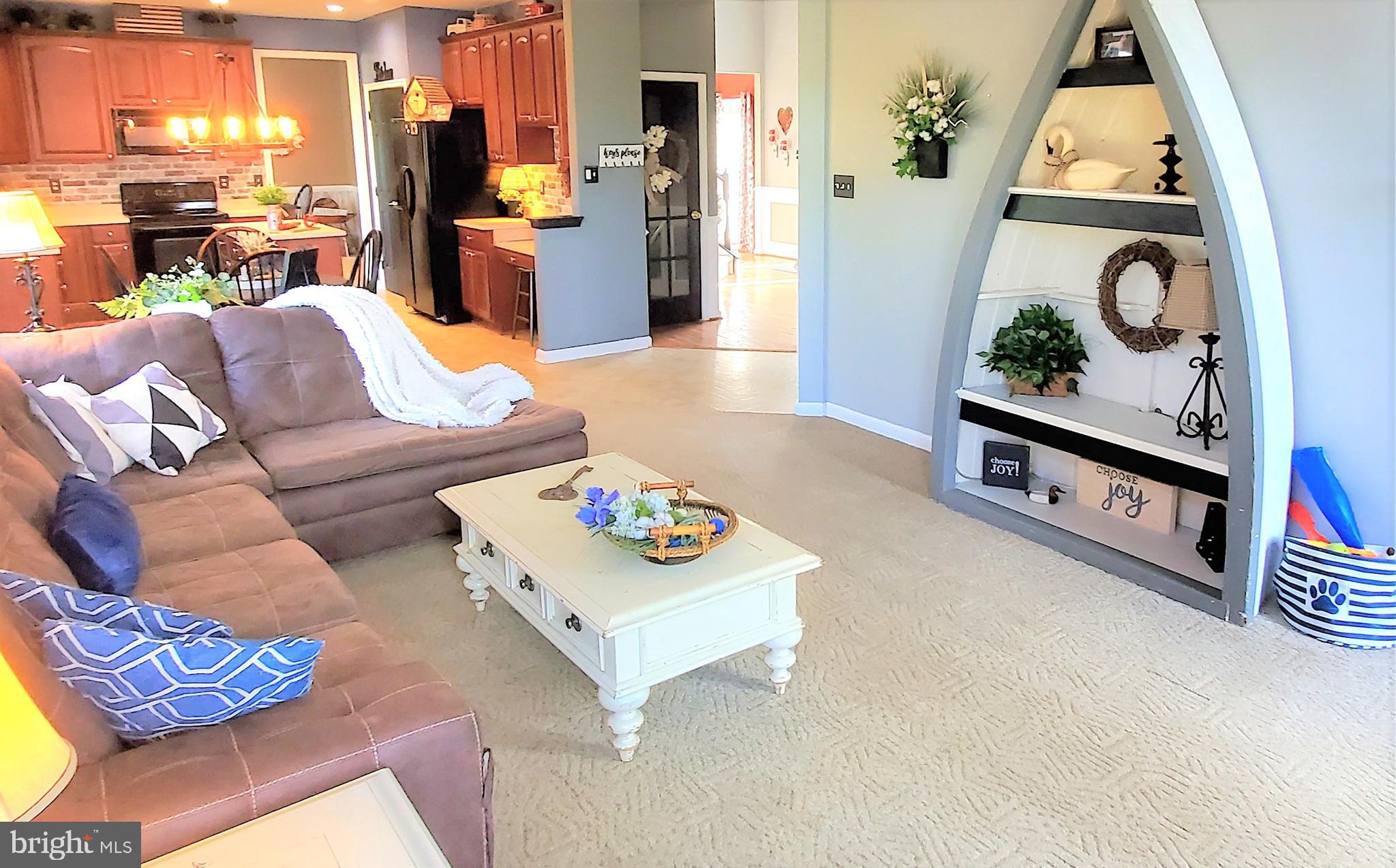 PELHAM MANOR - Residential