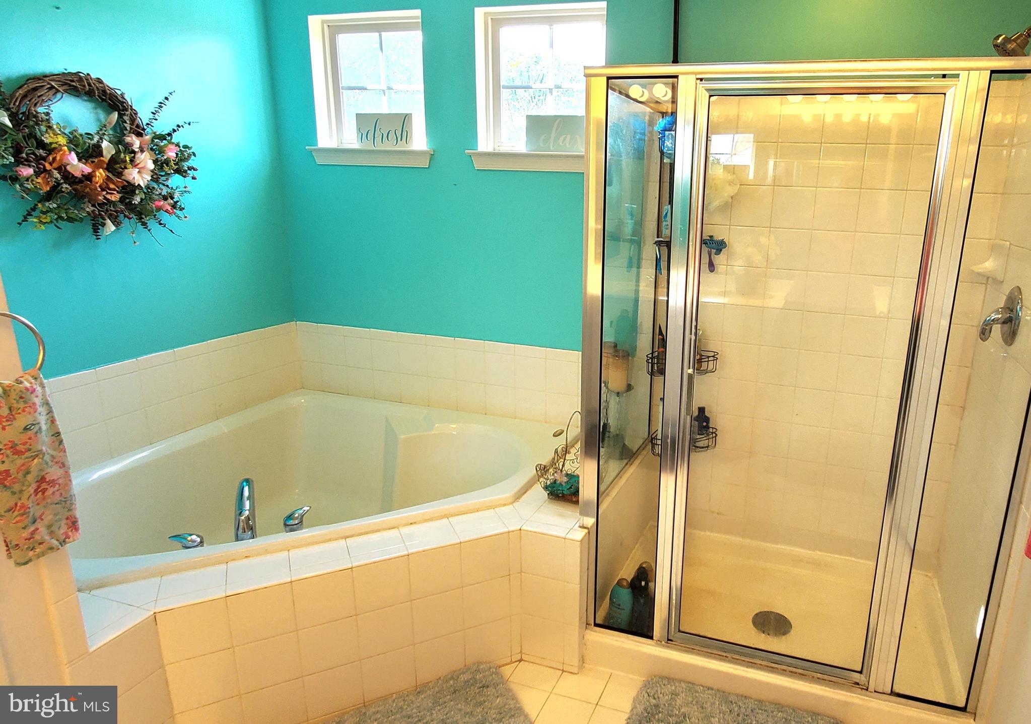 PELHAM MANOR - Residential