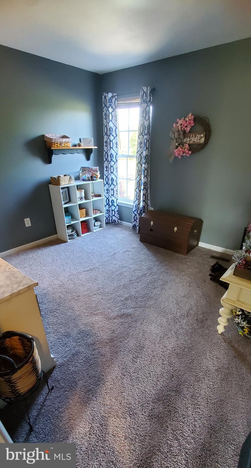 PELHAM MANOR - Residential