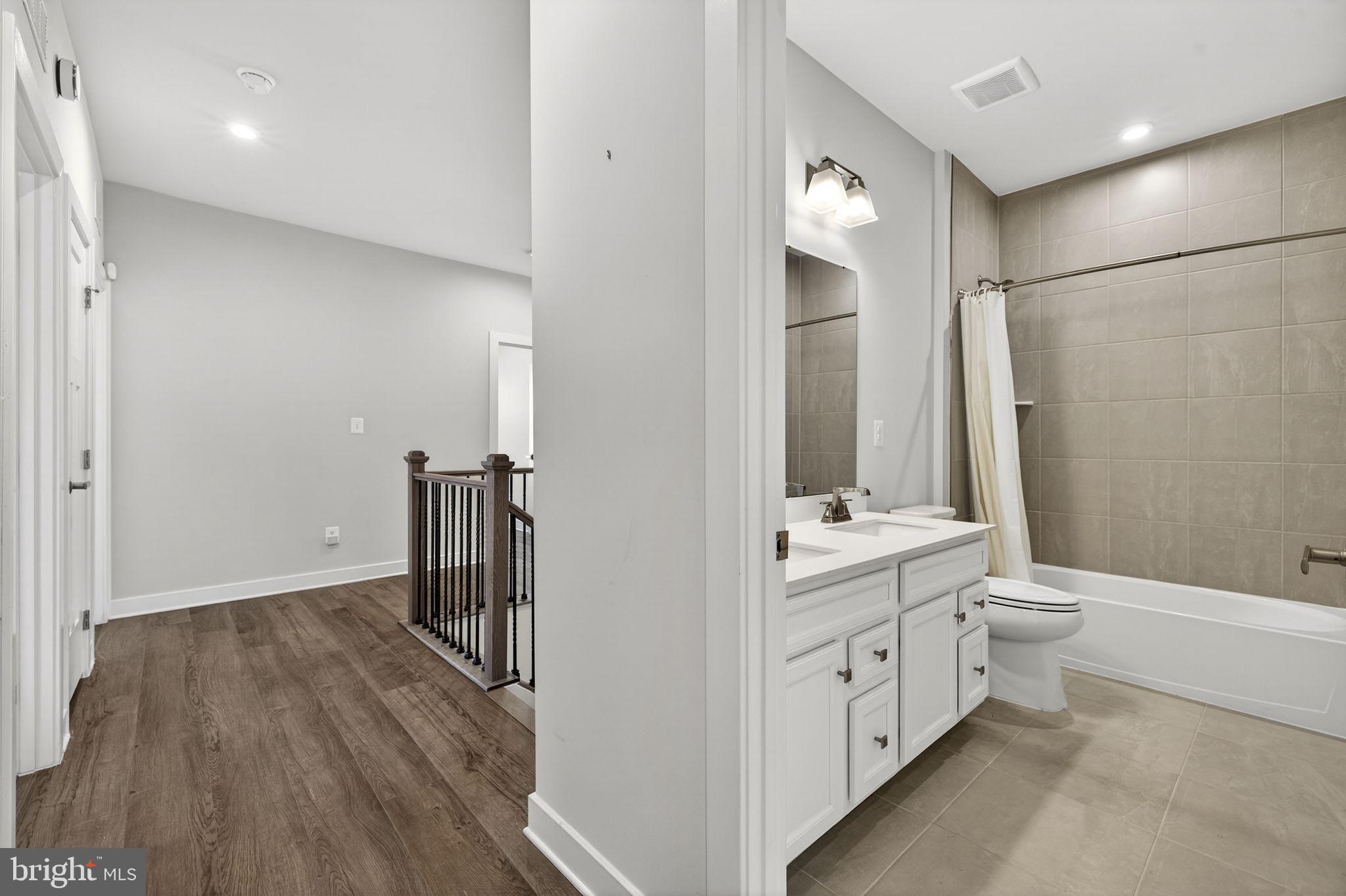 HARTLAND - Residential