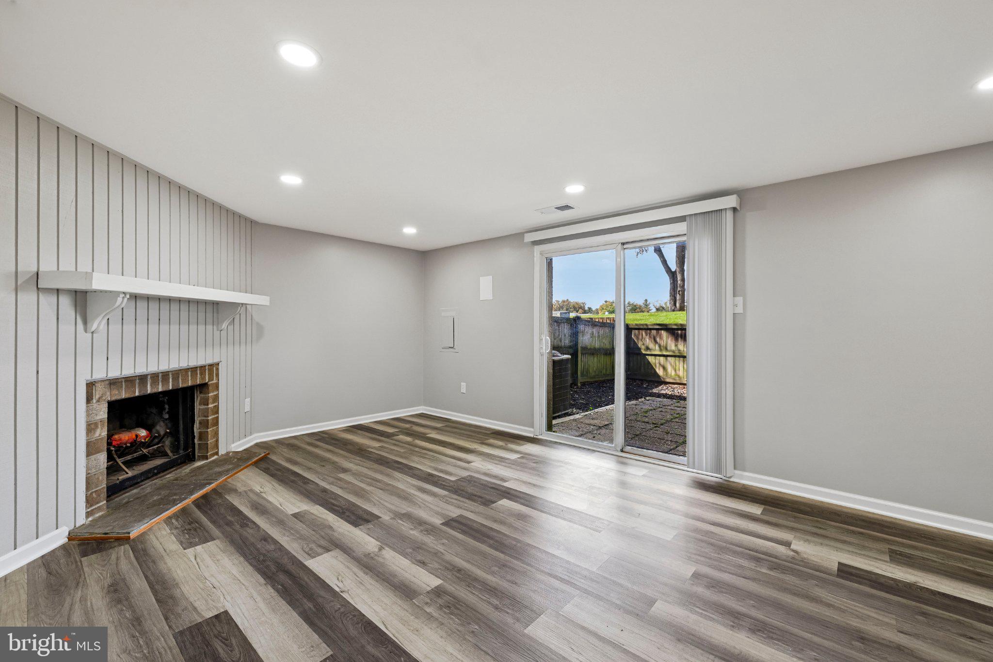 7235 TALISMAN LANE