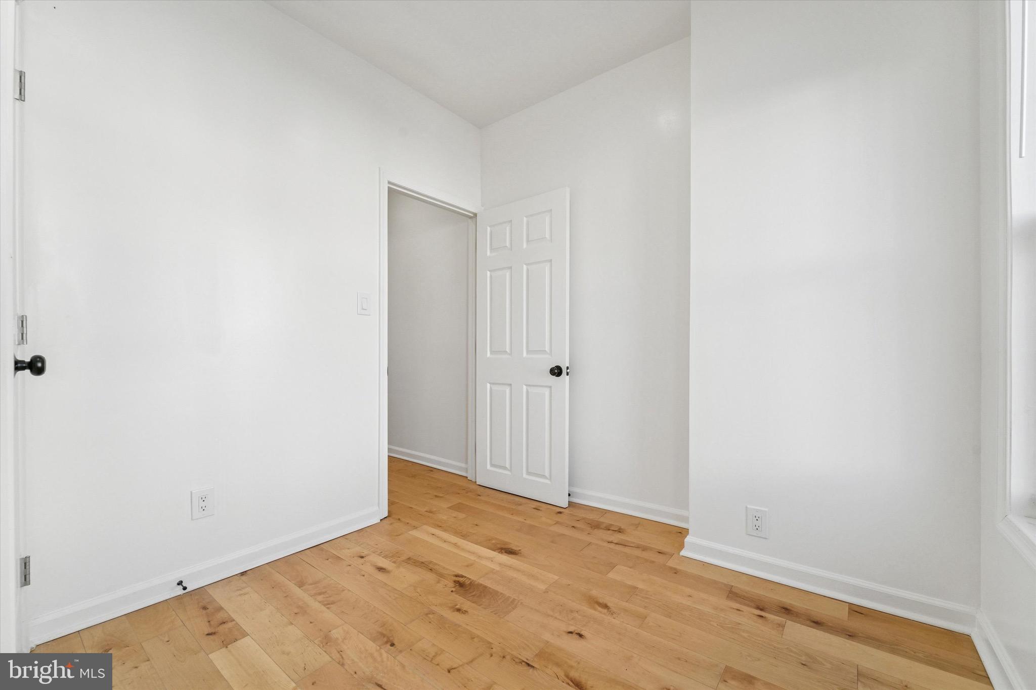 PORT RICHMOND - Residential