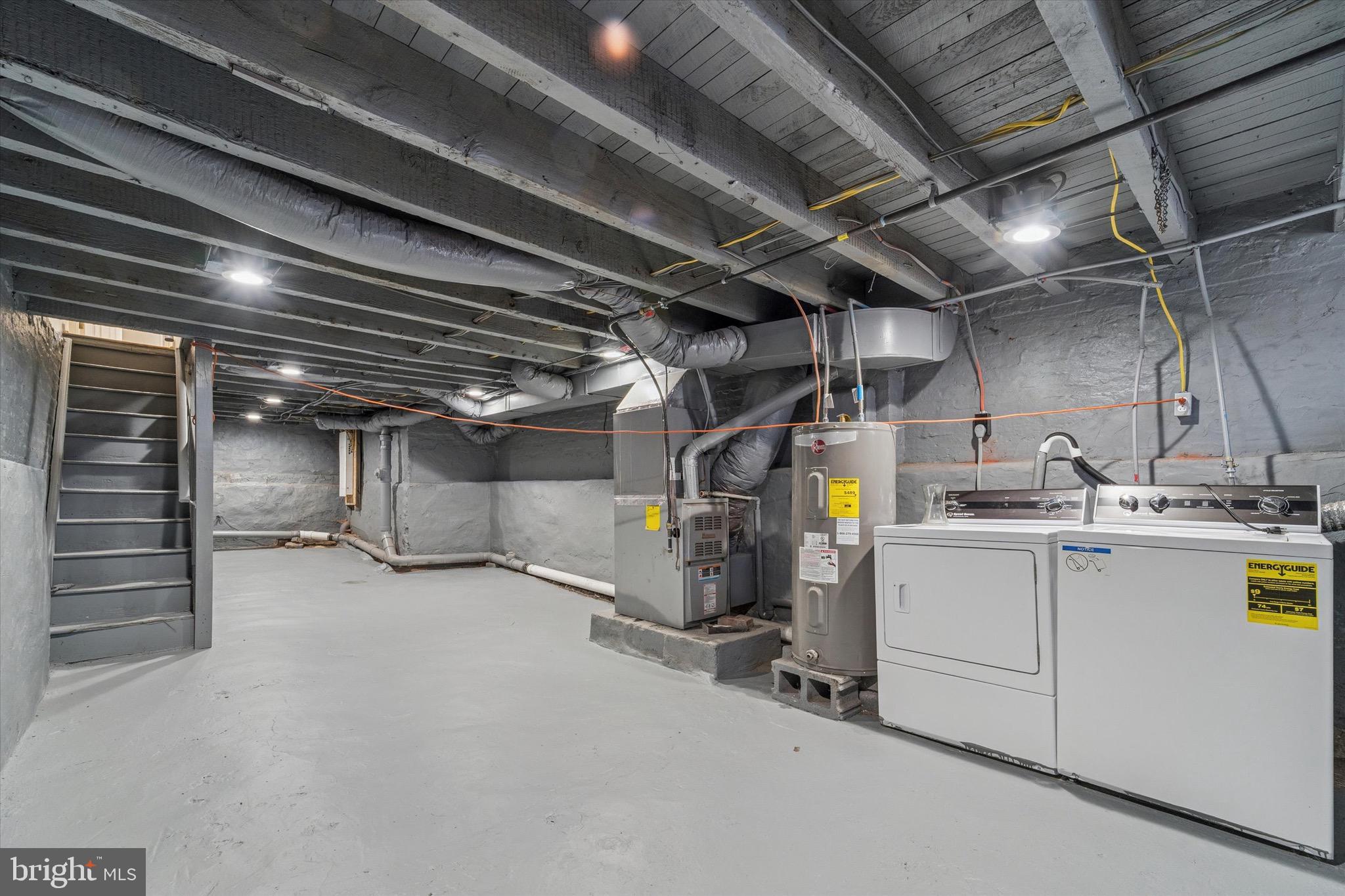 PORT RICHMOND - Residential