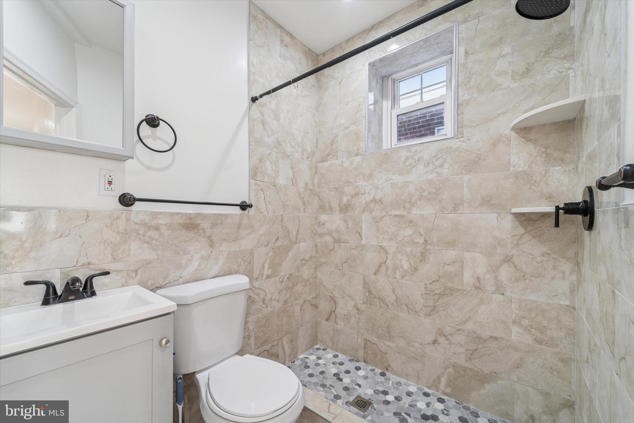 PORT RICHMOND - Residential