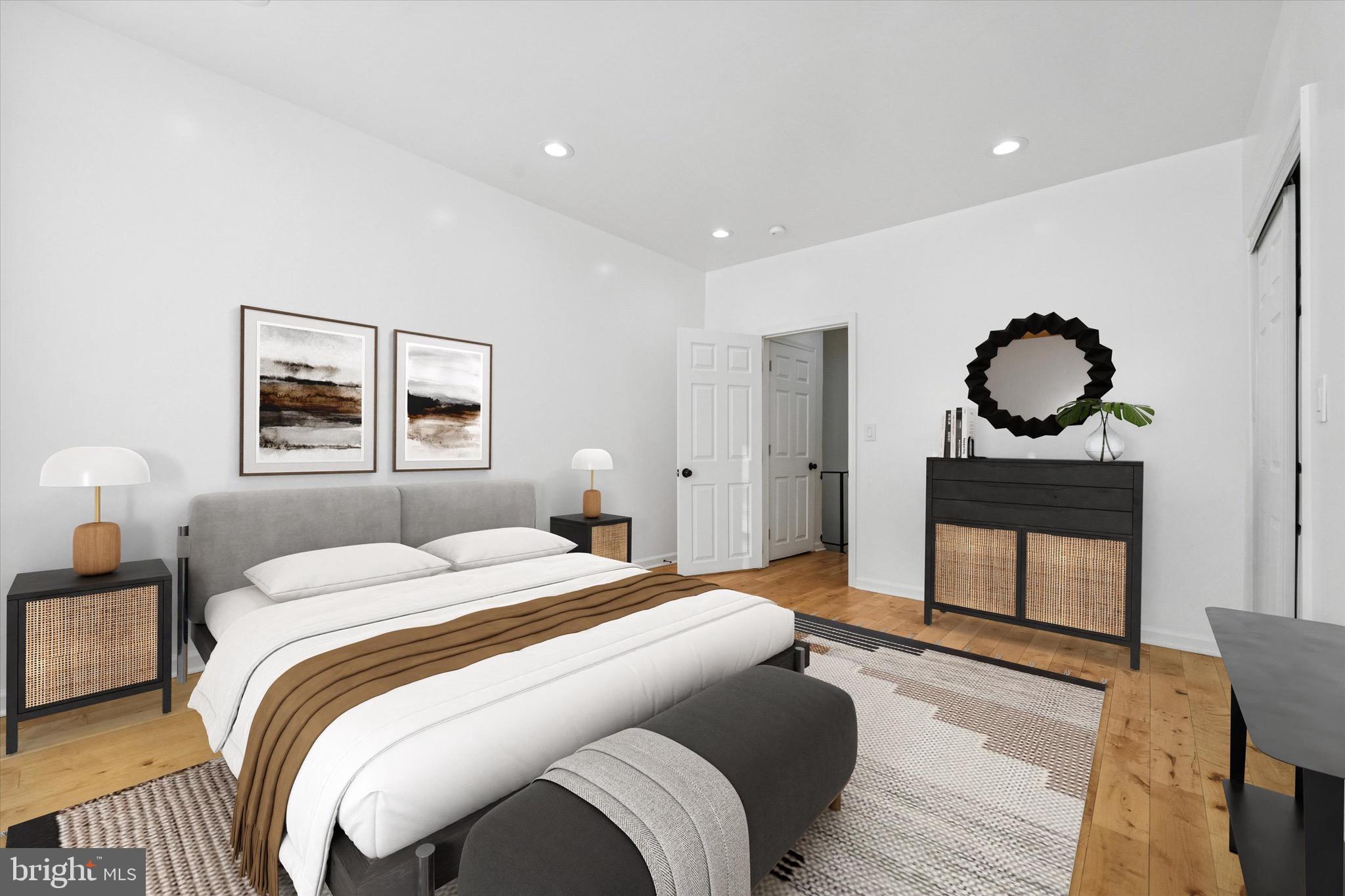 PORT RICHMOND - Residential