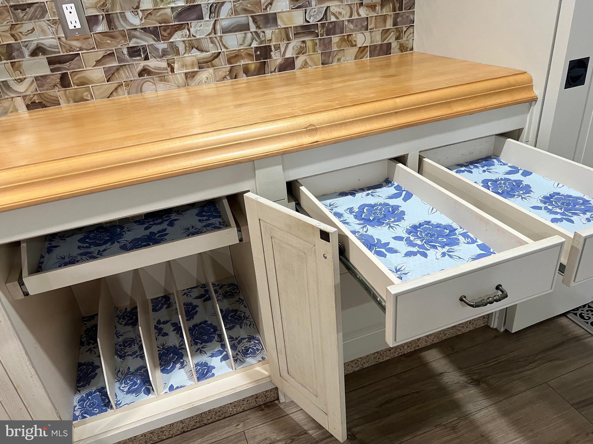 AQUIA HARBOUR - Residential Lease