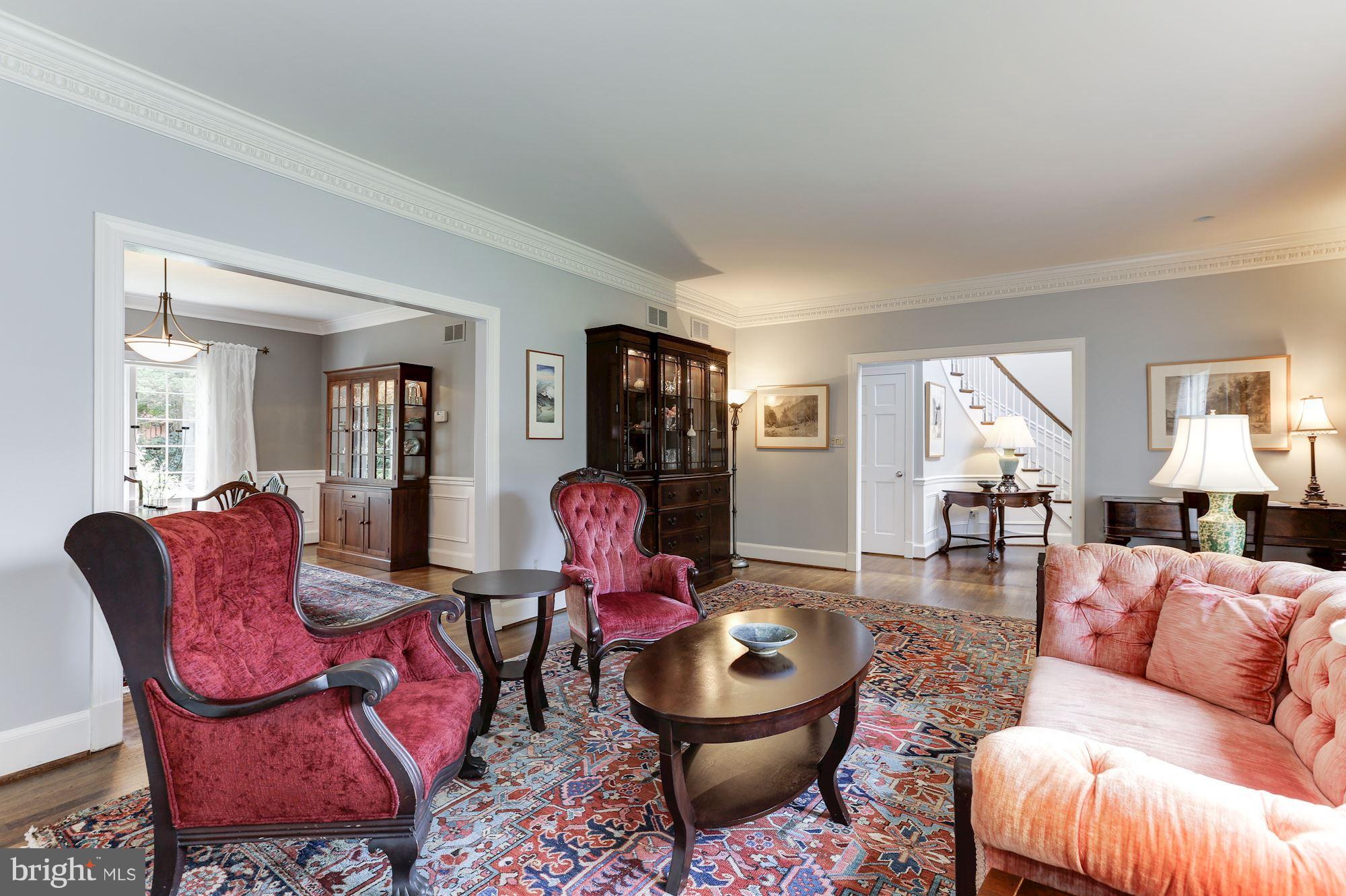 LYNWOOD - Residential