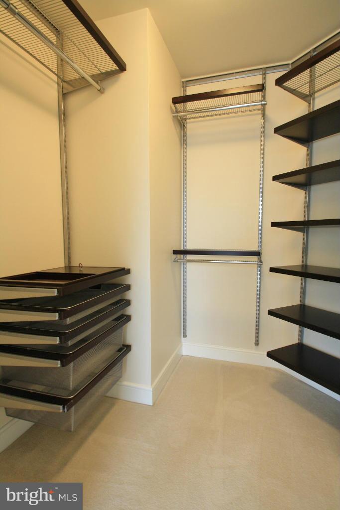 THE WATERVIEW - Residential Lease