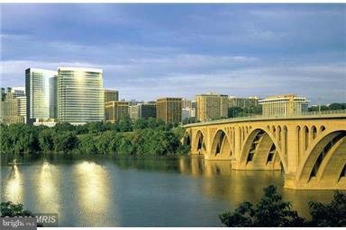 THE WATERVIEW - Residential Lease