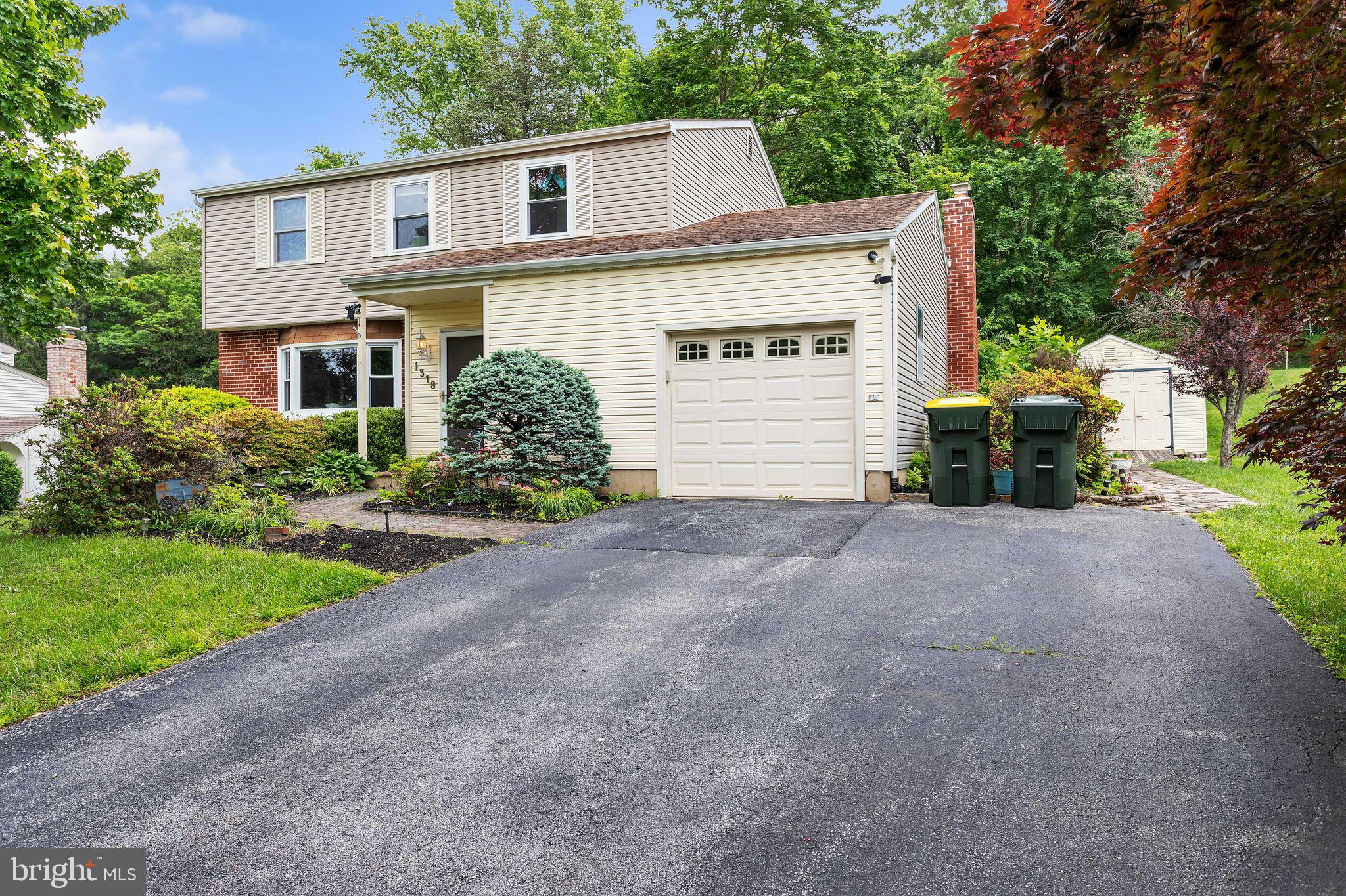 1318 WALNUT RIDGE DRIVE