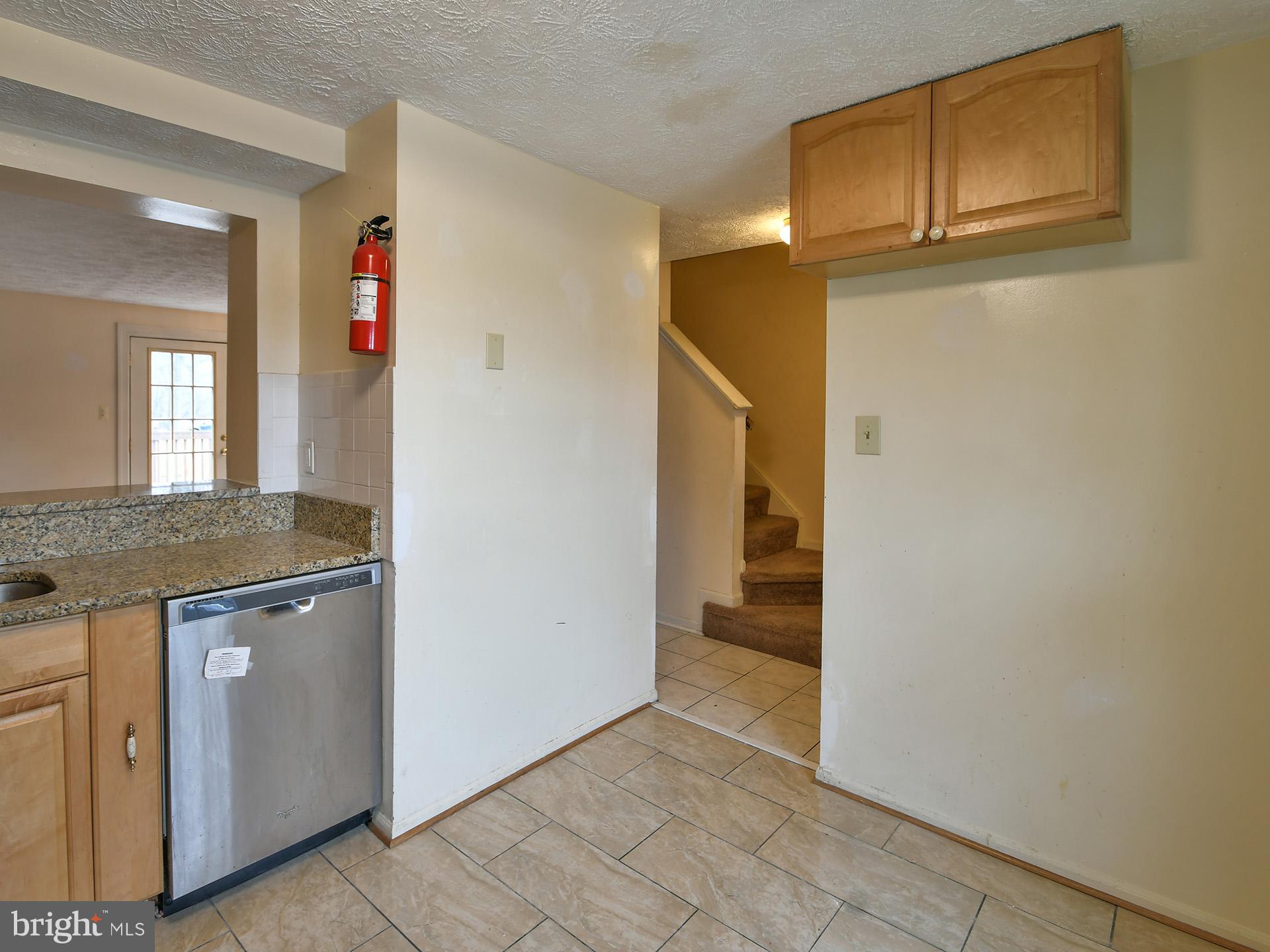 SILVER SPRING CNTRY CLUB - Residential