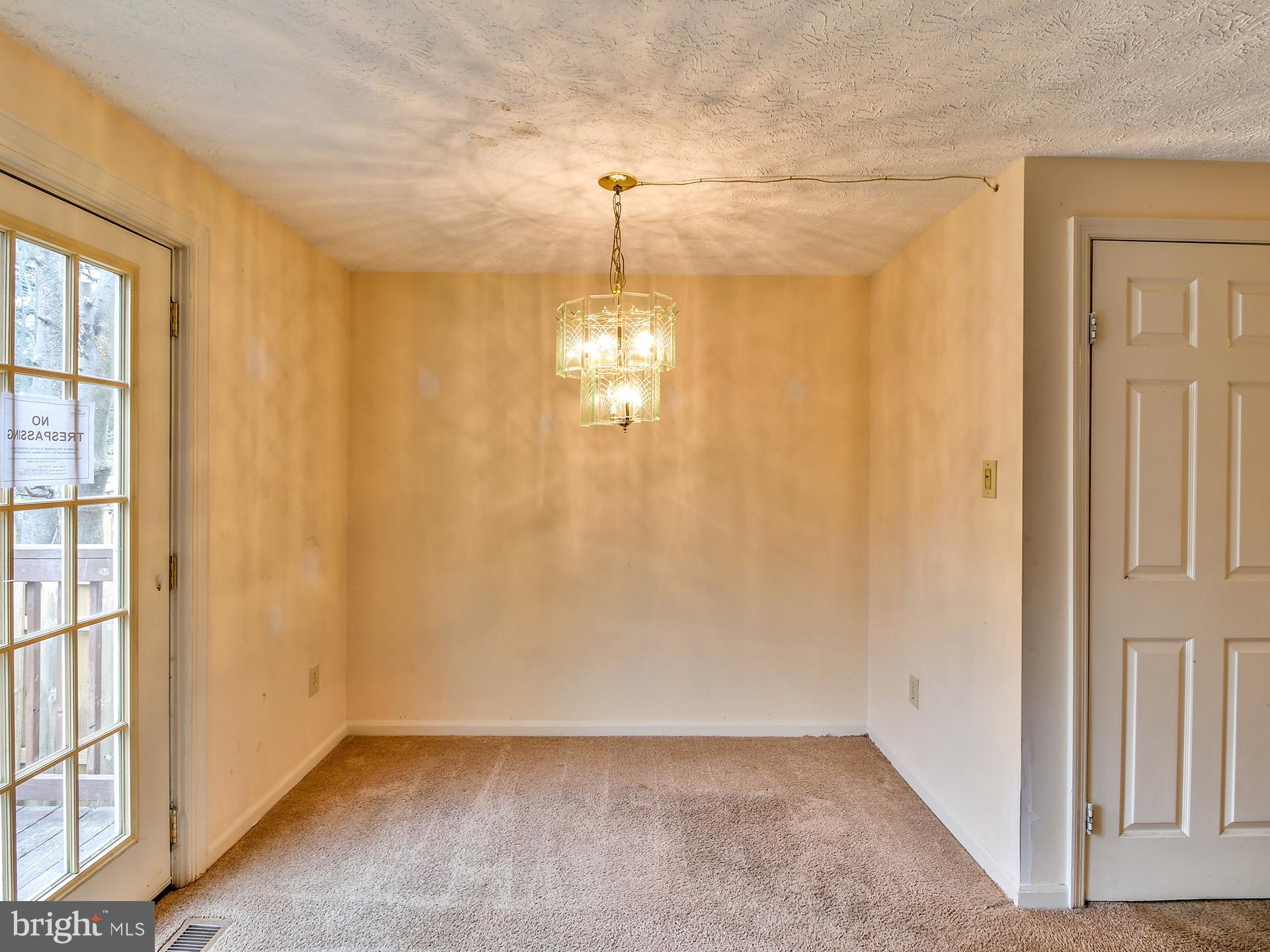 SILVER SPRING CNTRY CLUB - Residential