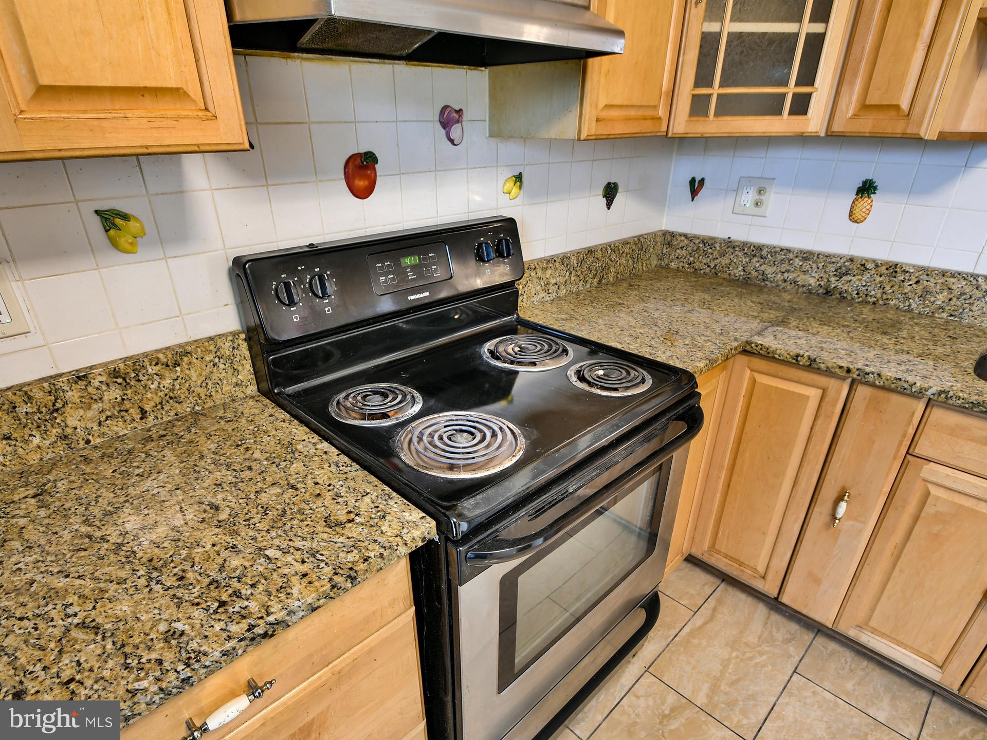 SILVER SPRING CNTRY CLUB - Residential