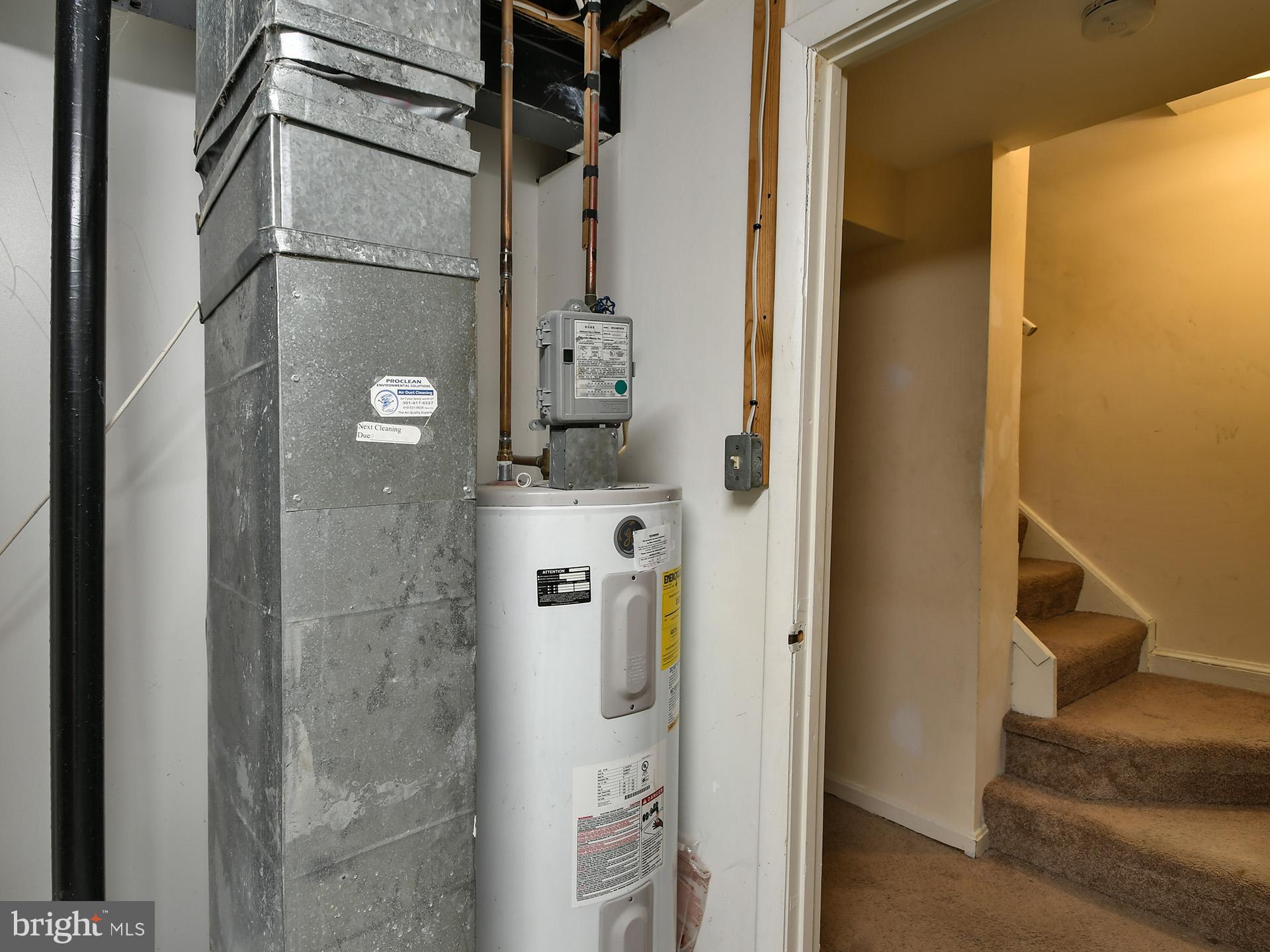 SILVER SPRING CNTRY CLUB - Residential