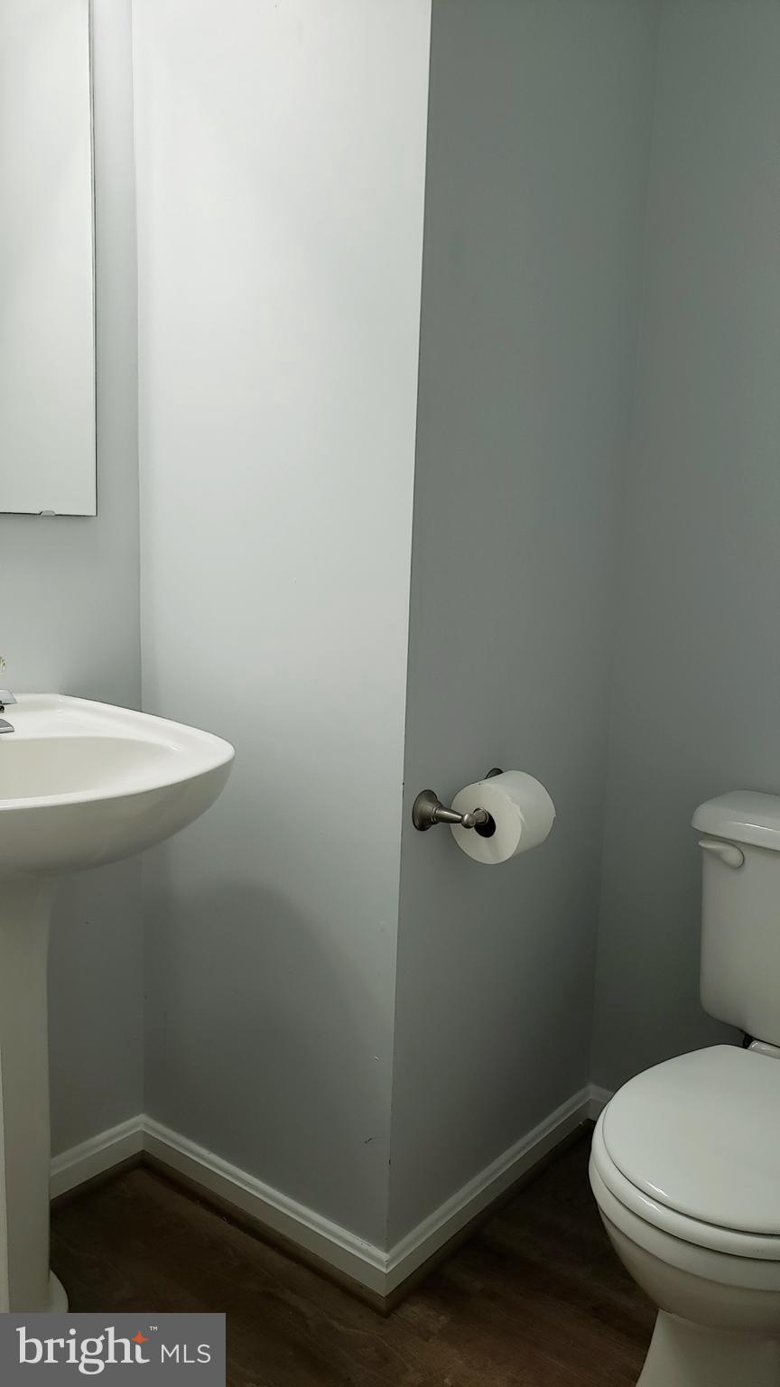 BROOKWOOD - Residential Lease