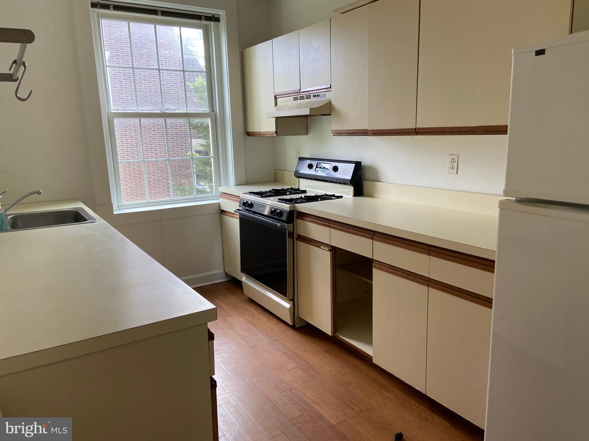 GUILFORD - Residential