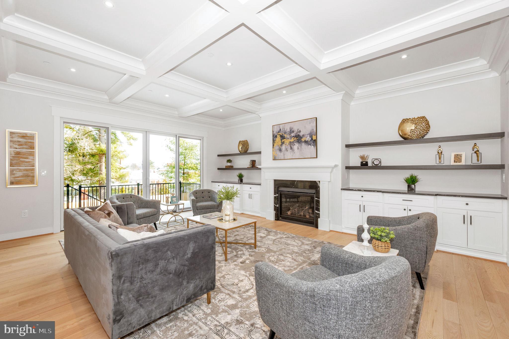 SPRINGFIELD - Residential