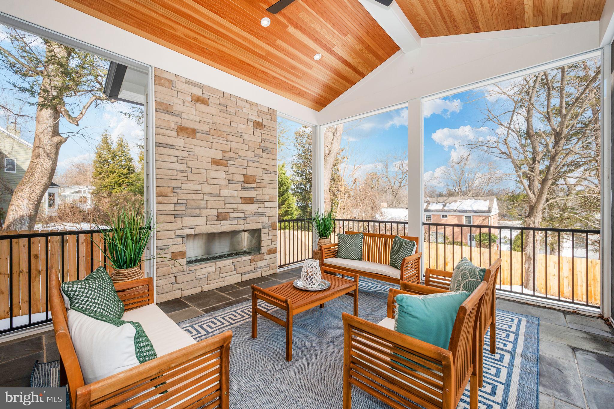 SPRINGFIELD - Residential