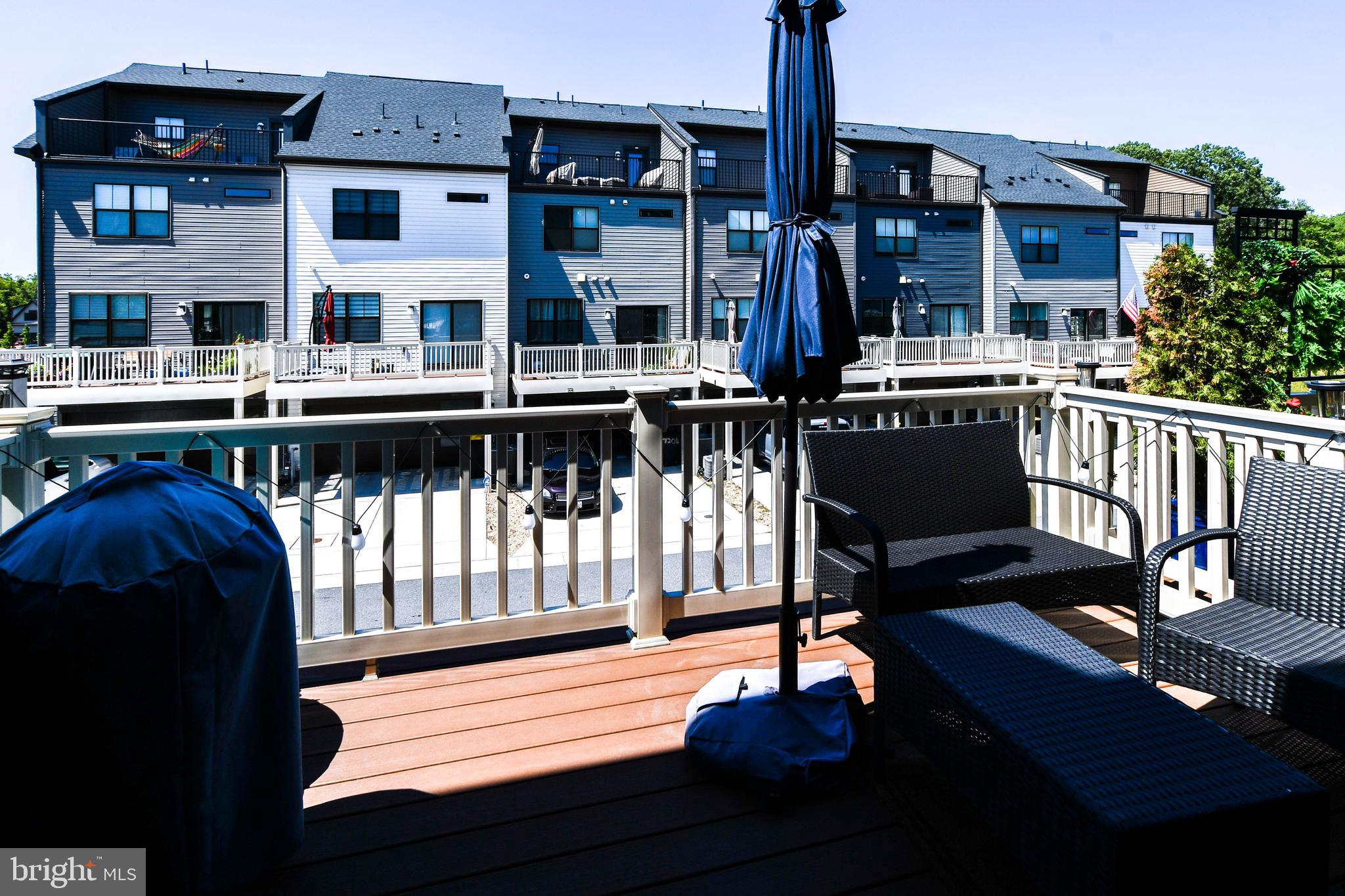 TANYARD SHORES - Residential Lease