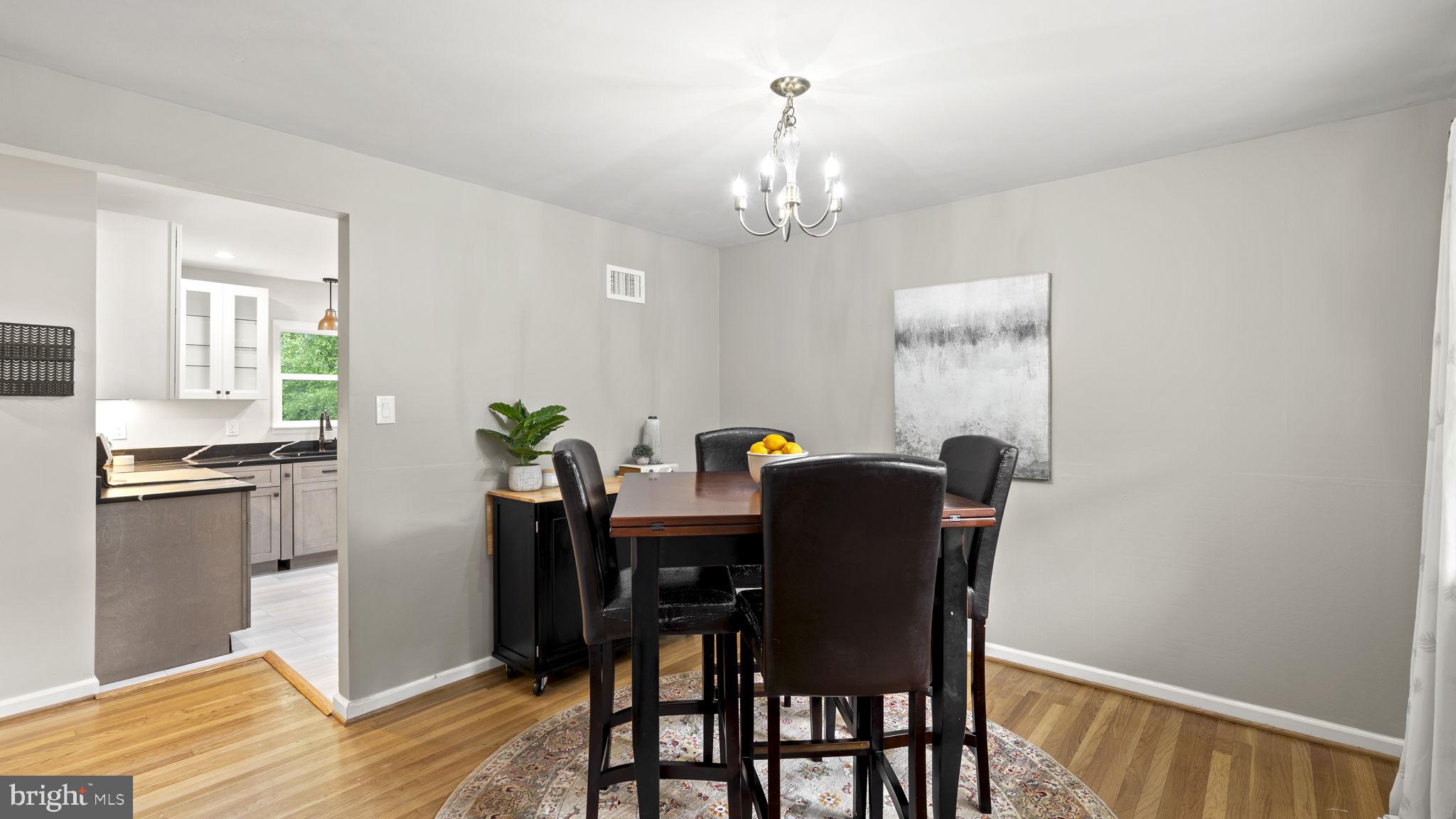 DALE CITY - Residential