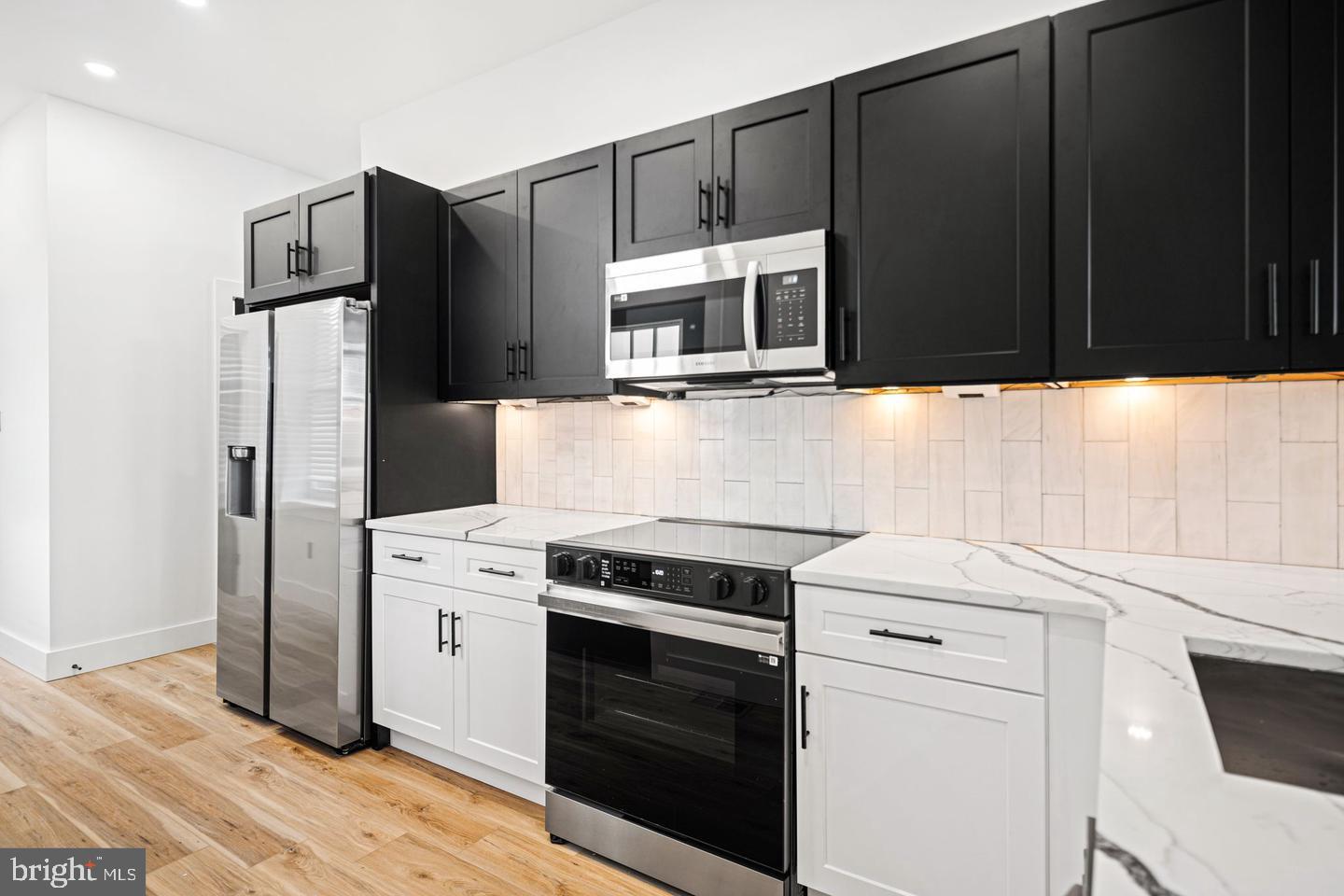 STRAWBERRY MANSION - Residential Lease