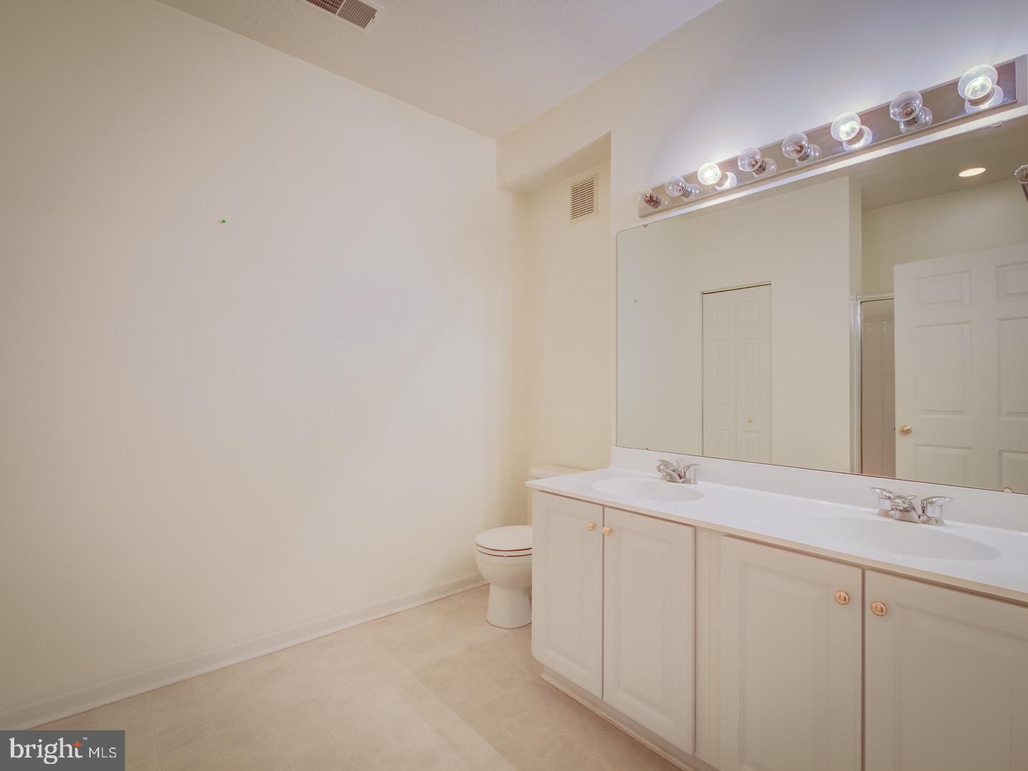 PINEY ORCHARD - Residential Lease