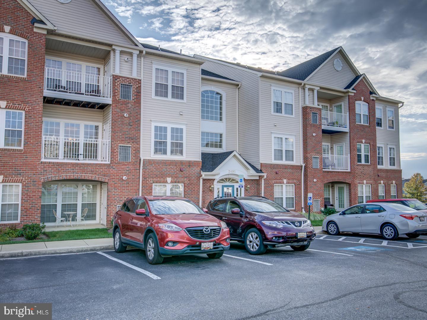 PINEY ORCHARD - Residential Lease