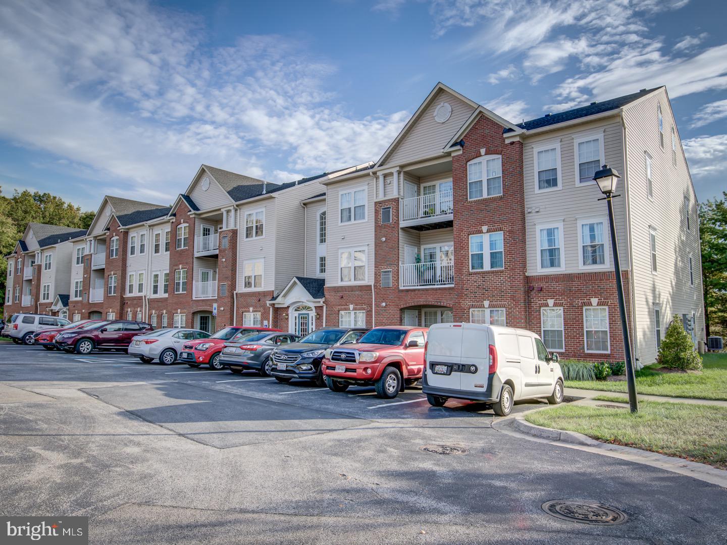 PINEY ORCHARD - Residential Lease