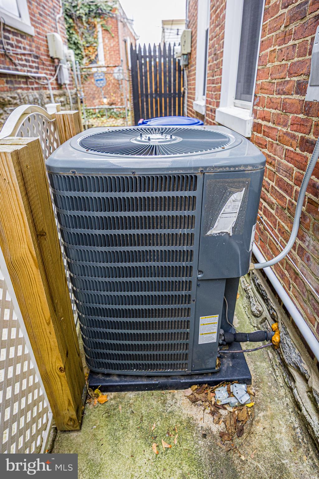 GERMANTOWN - Residential