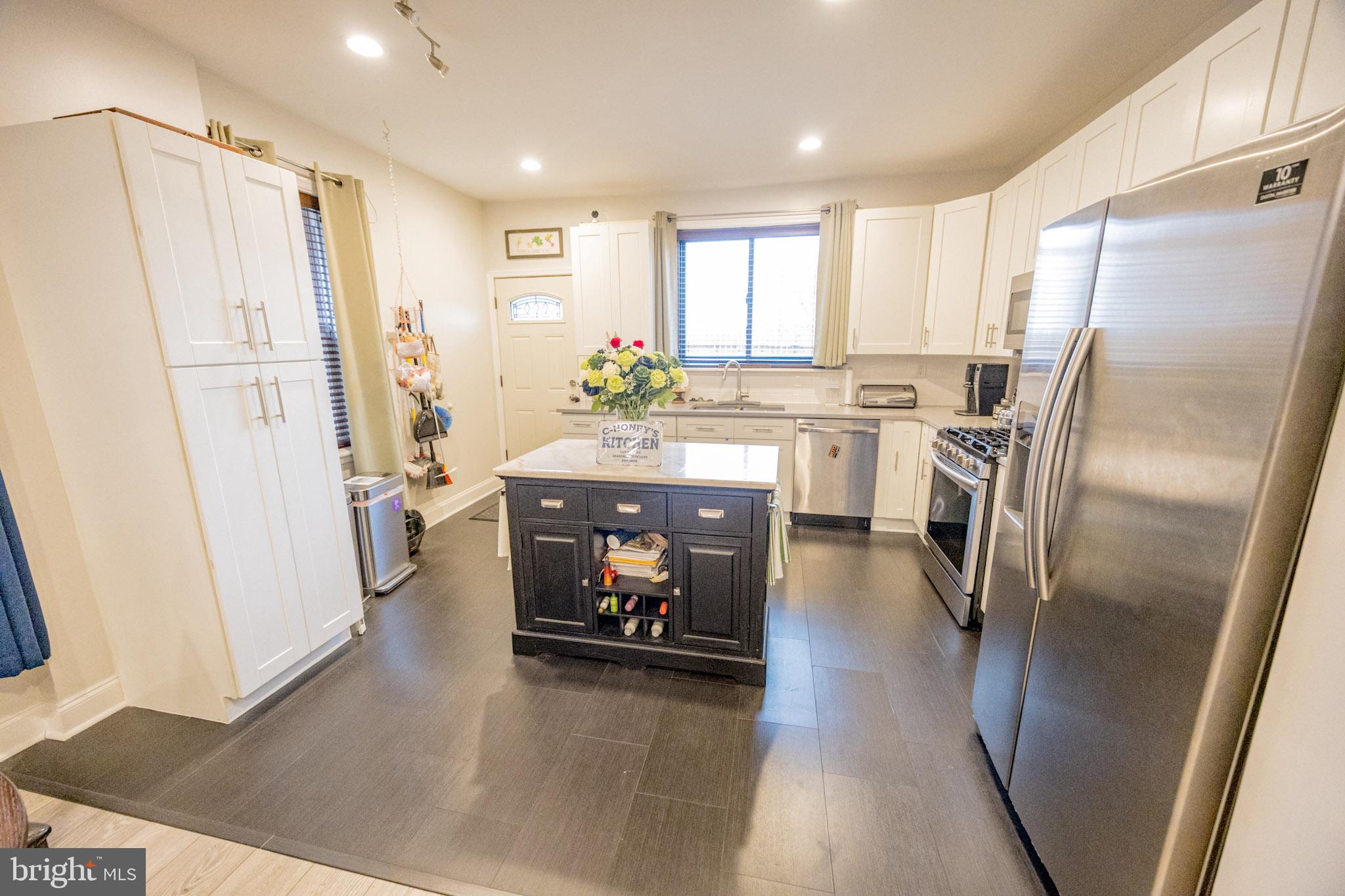 GERMANTOWN - Residential