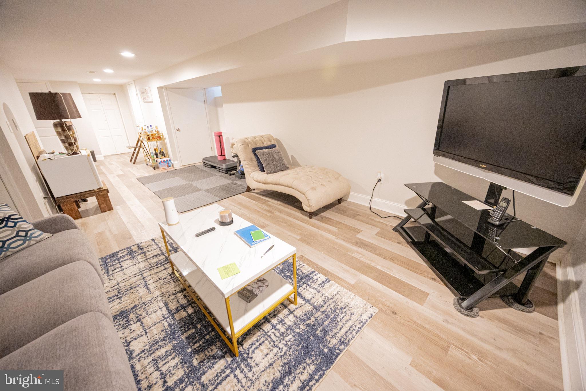 GERMANTOWN - Residential