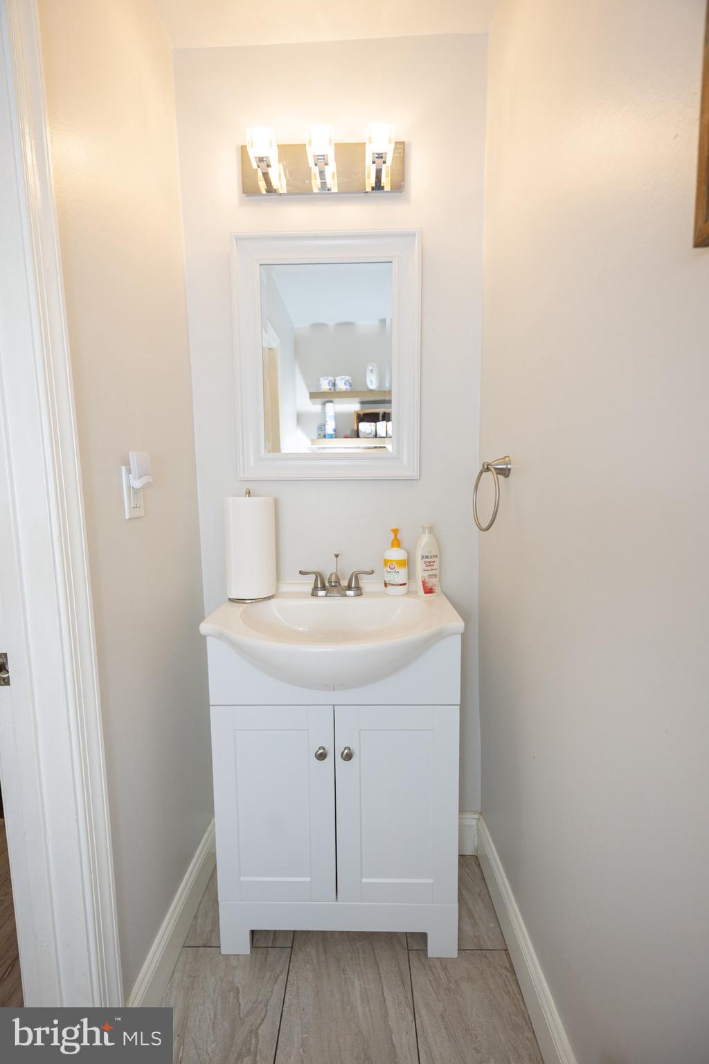 GERMANTOWN - Residential