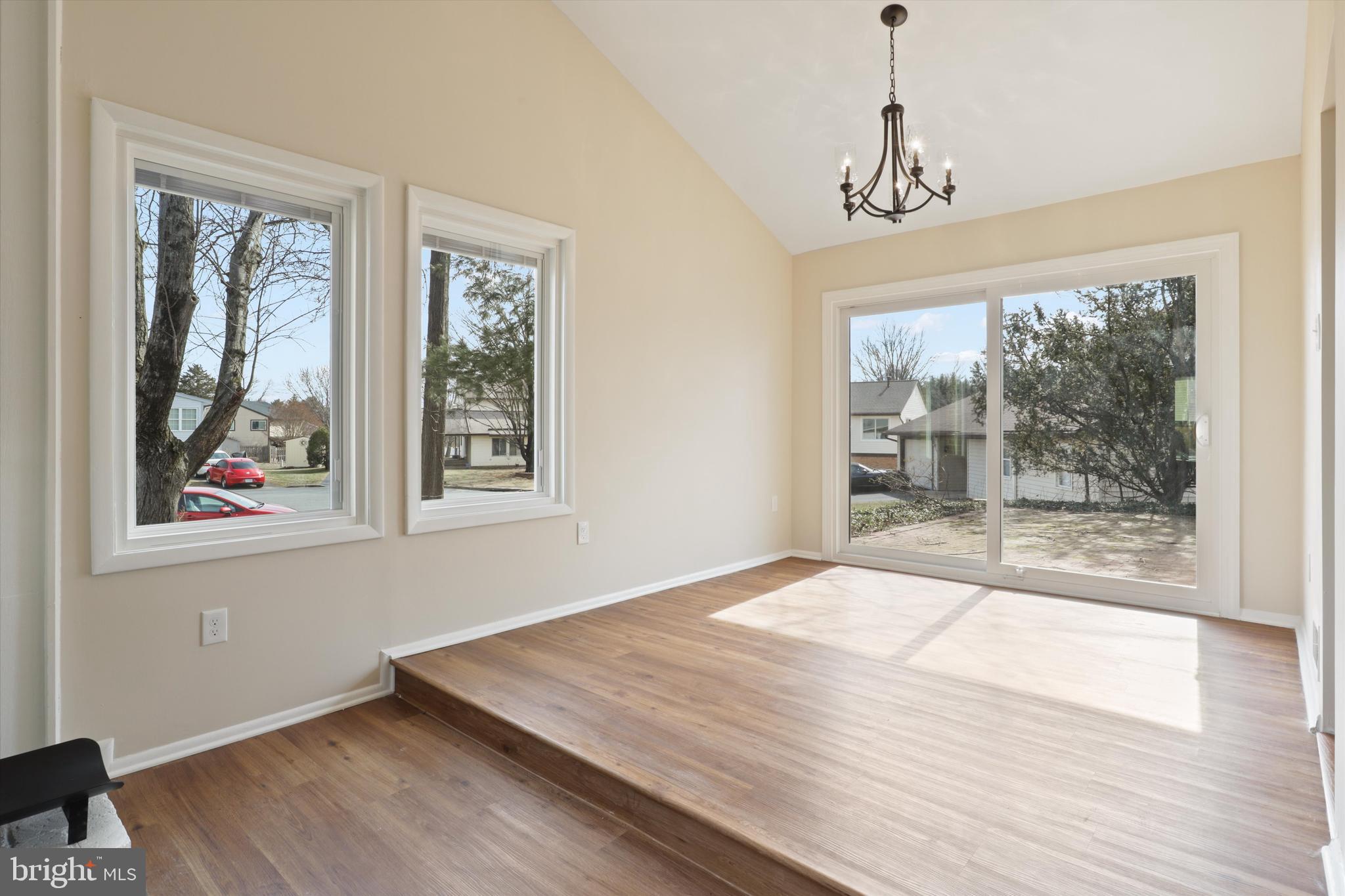 SUGARLAND RUN - Residential Lease