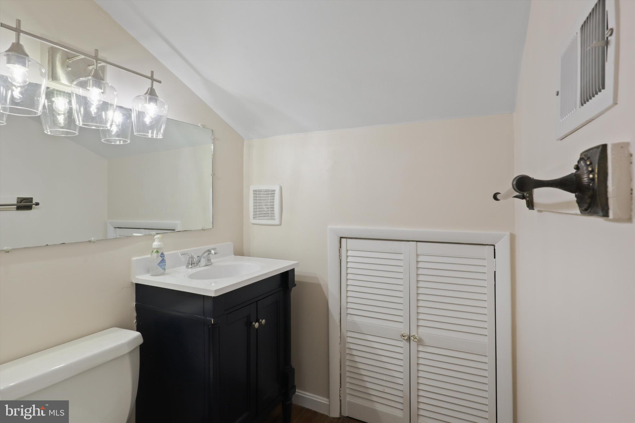 SUGARLAND RUN - Residential Lease