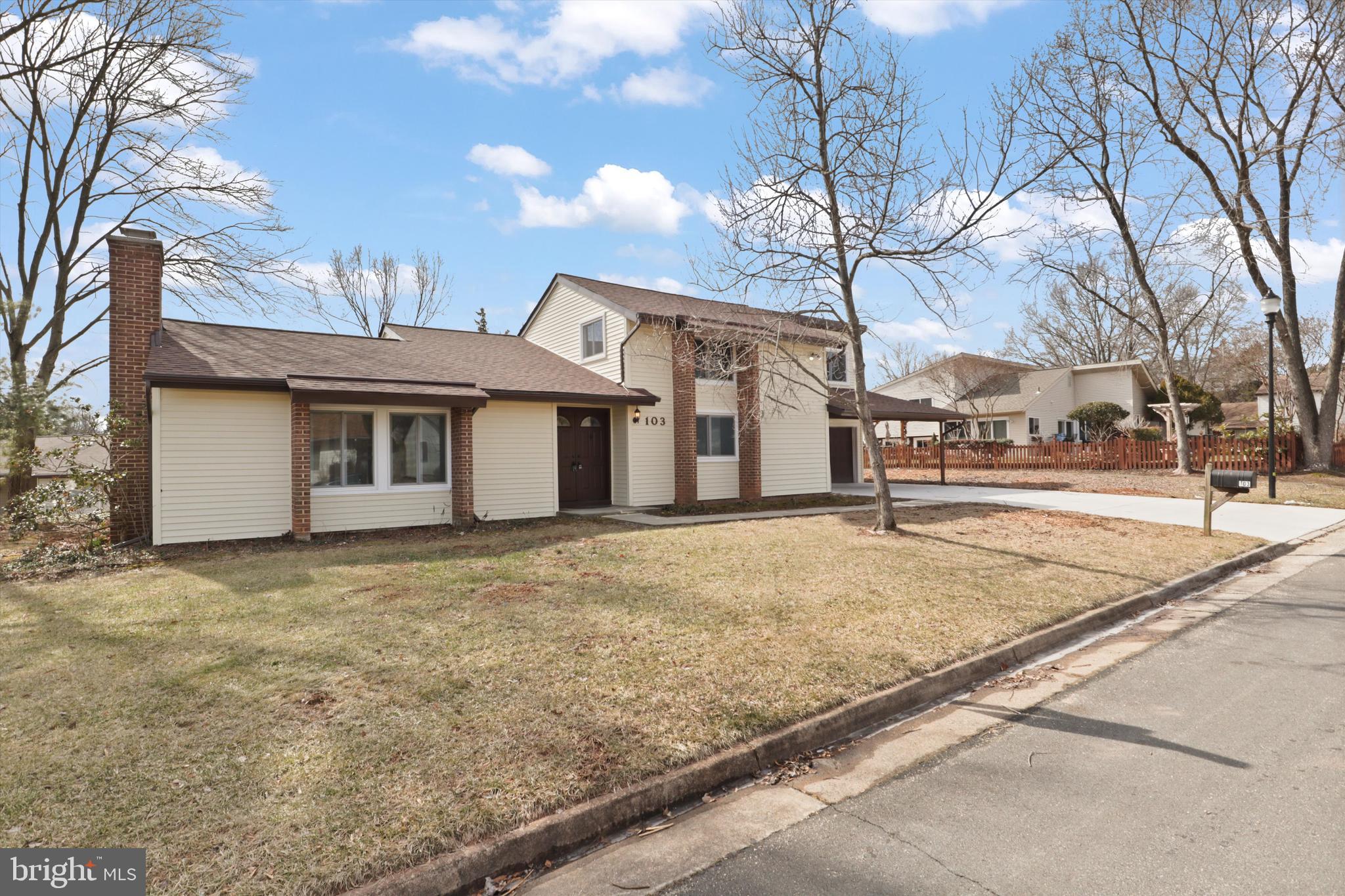 SUGARLAND RUN - Residential Lease