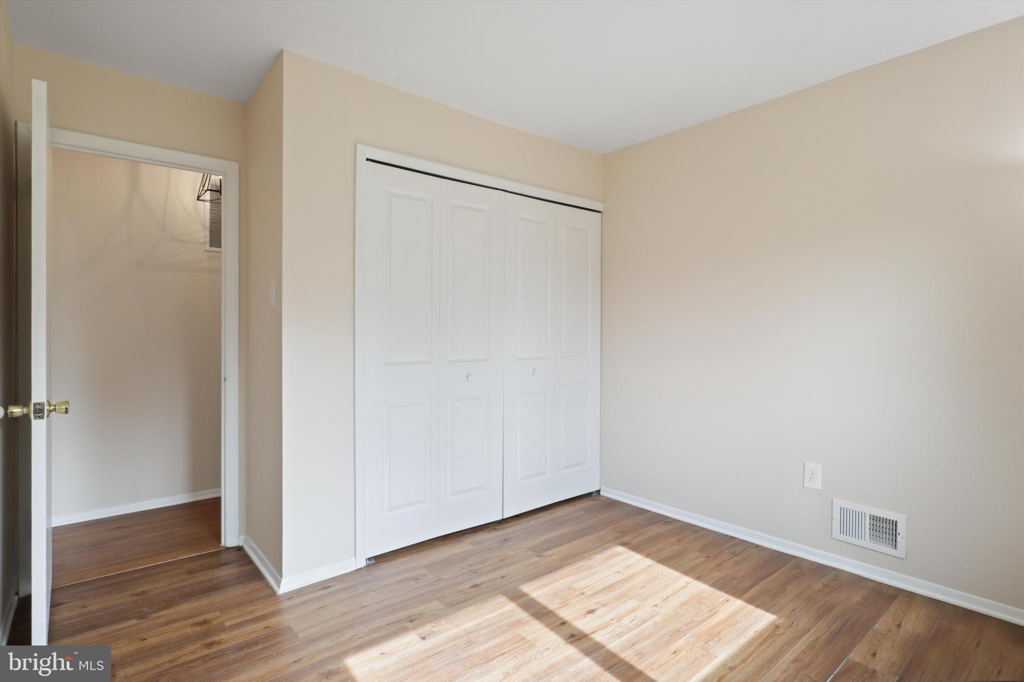 SUGARLAND RUN - Residential Lease