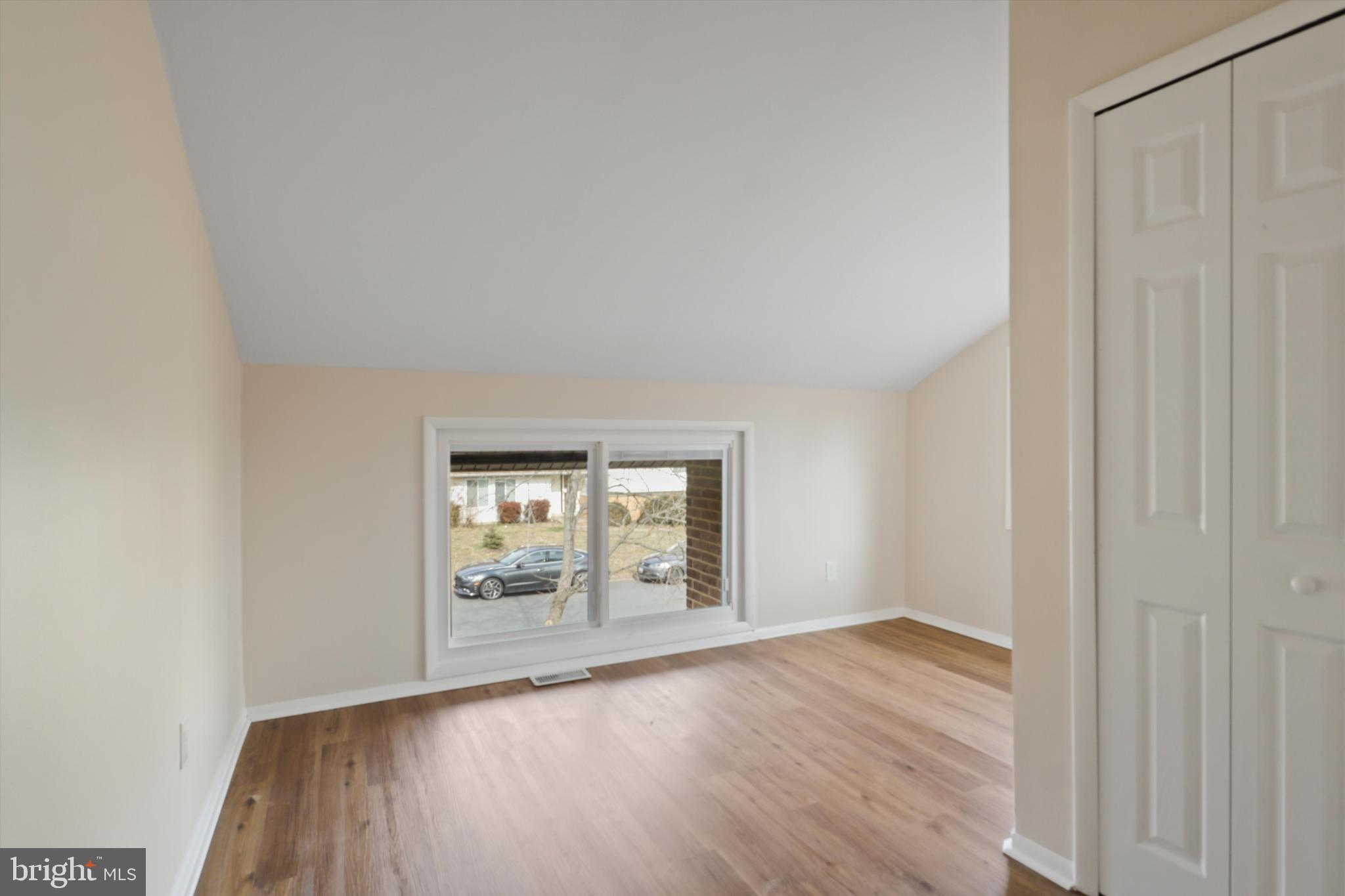 SUGARLAND RUN - Residential Lease