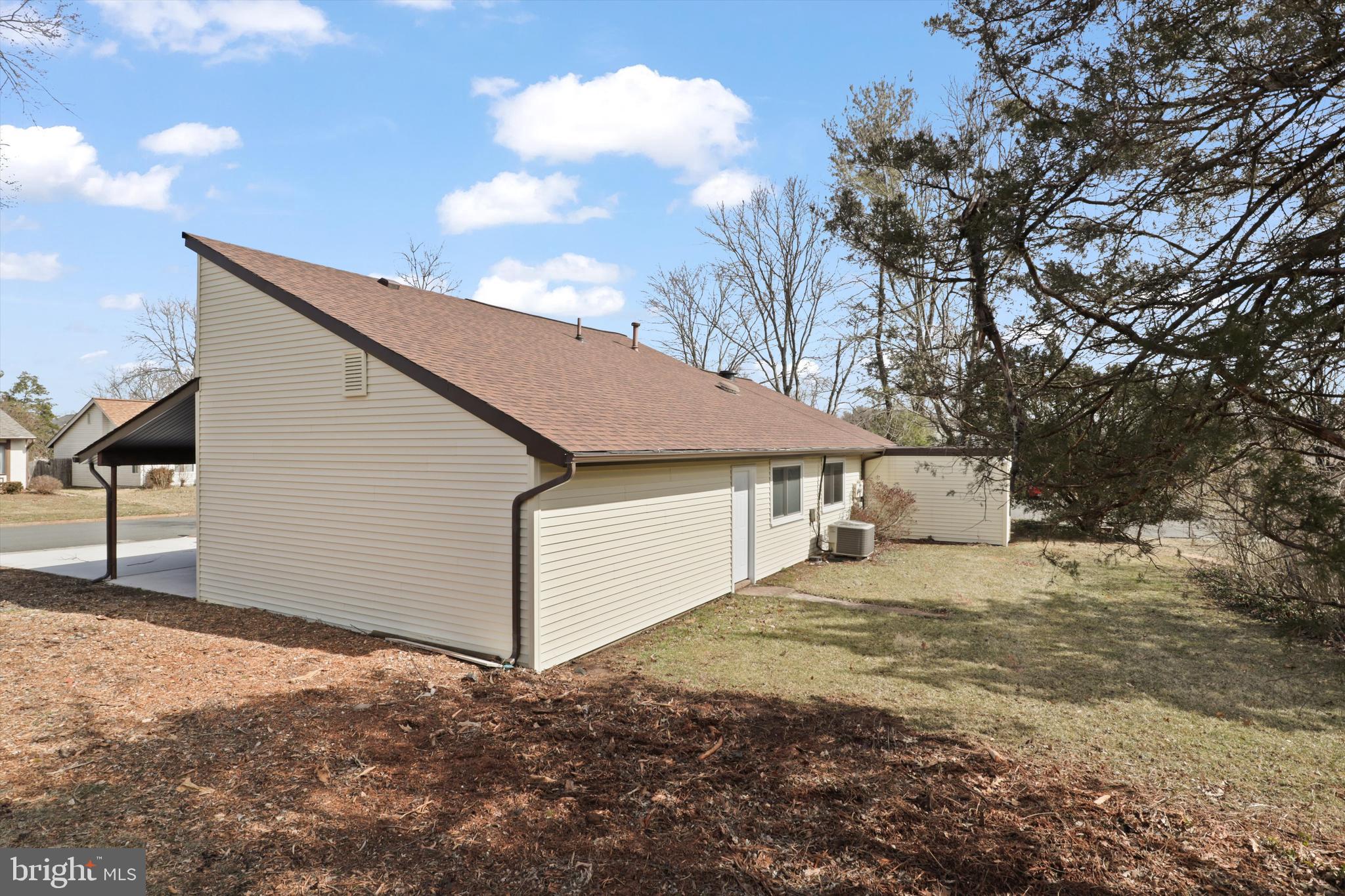 SUGARLAND RUN - Residential Lease