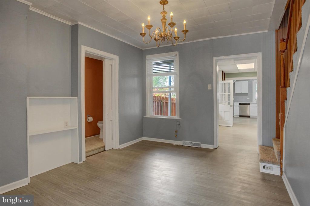 Photo of 114 E Antietam Street E, HAGERSTOWN, MD 21740 (MLS # MDWA2035332)